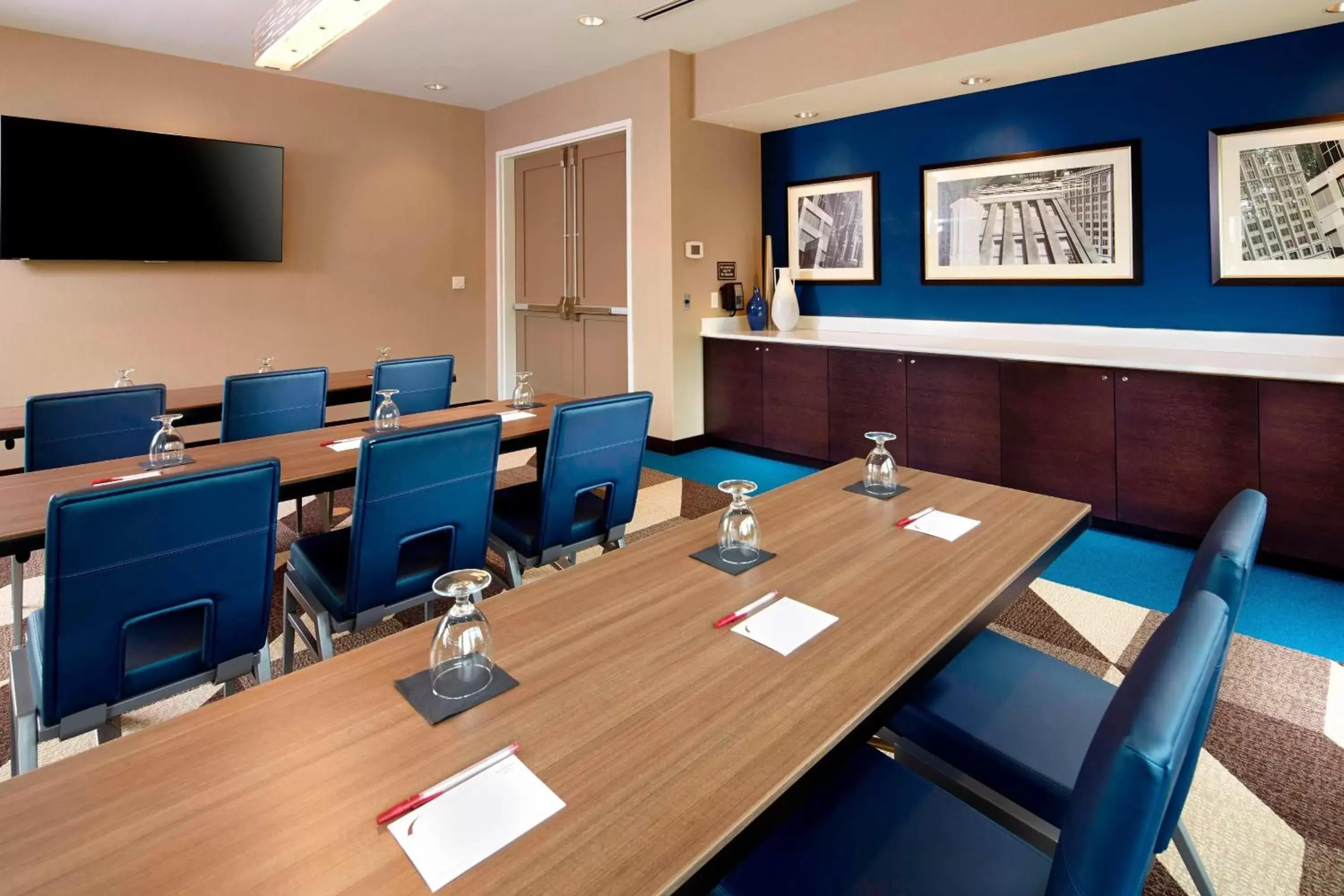 Meeting/conference room in Residence Inn by Marriott Durham Duke University Medical Center Area