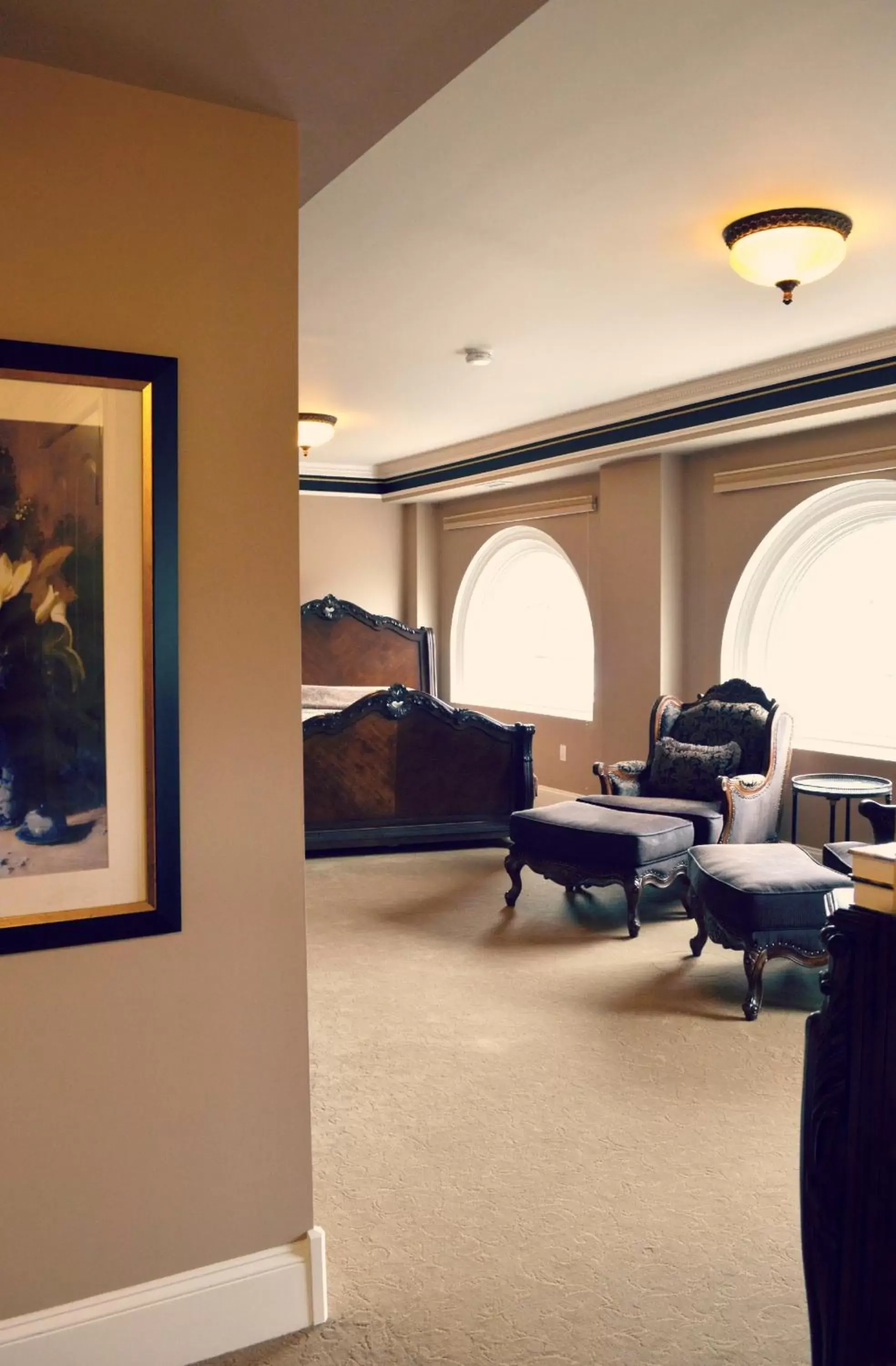 Bedroom, Lobby/Reception in Grant Hall Hotel