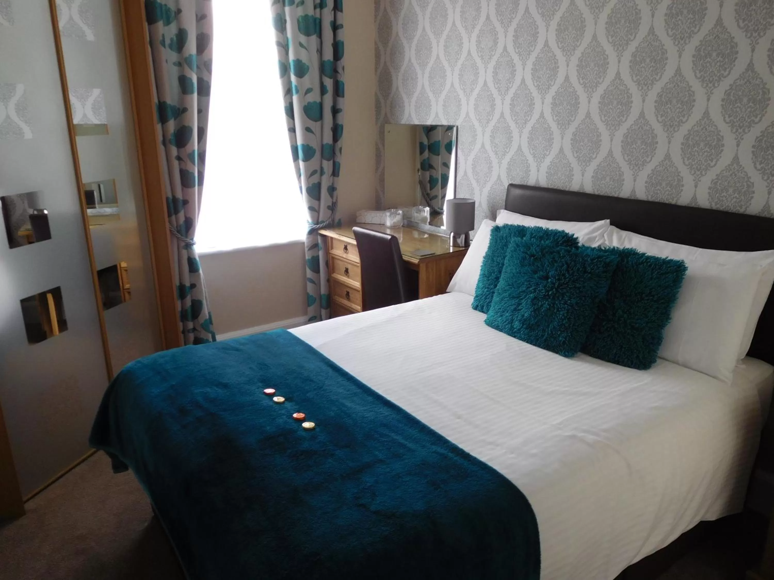 Bed in Cranmore Guest House