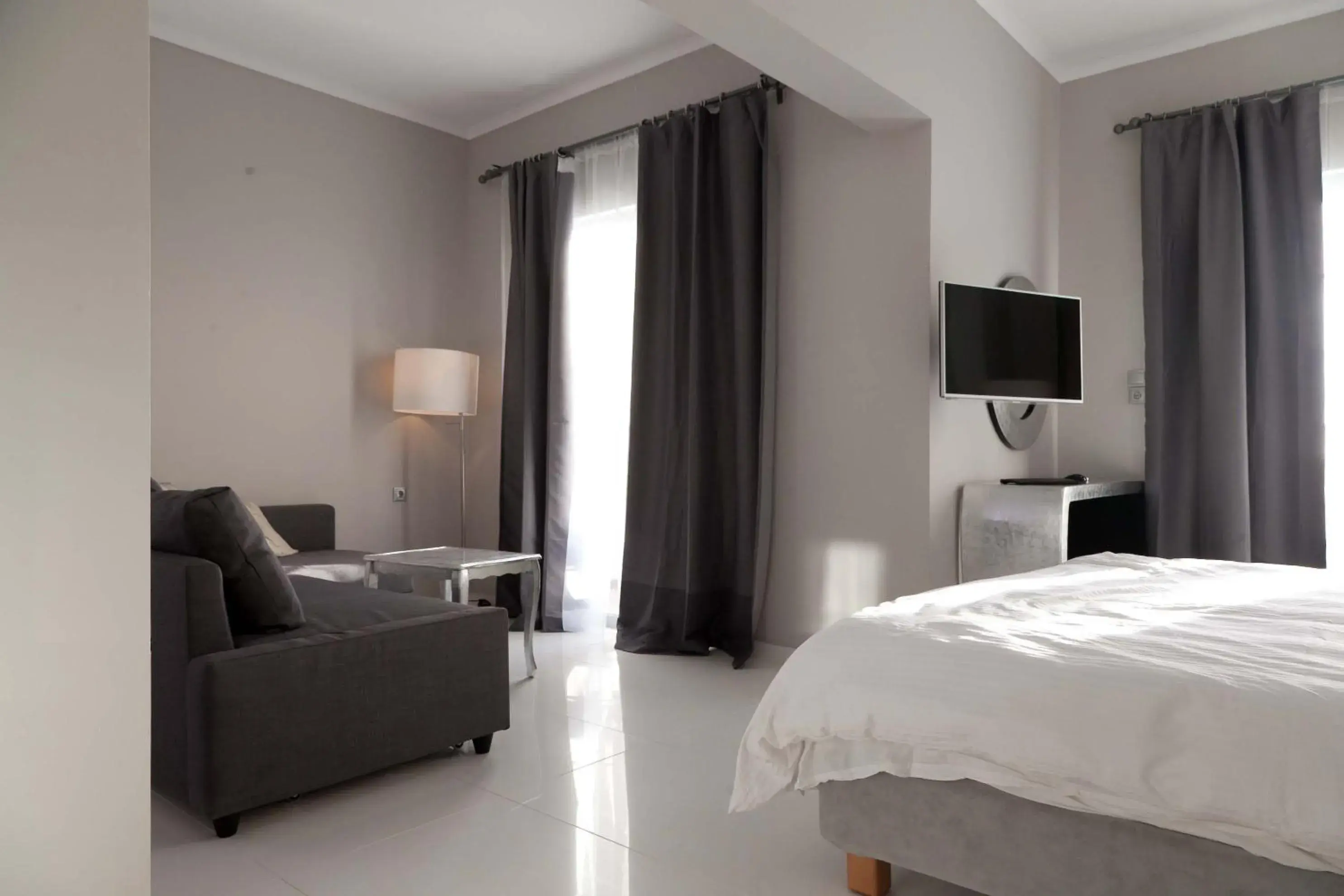 Bathroom, TV/Entertainment Center in Georgioupolis Beach Hotel