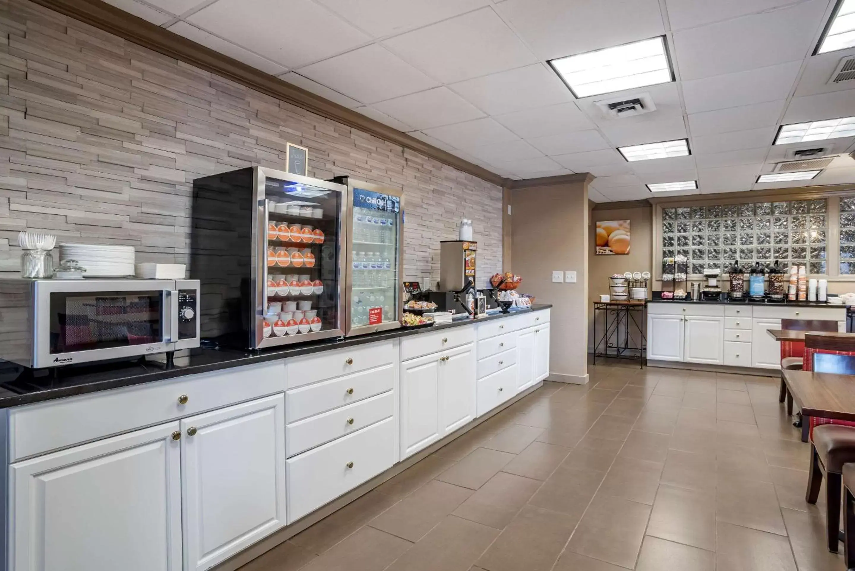 Restaurant/Places to Eat in Comfort Inn Towson Restaurant/Places to Eat in Comfort Inn Towson