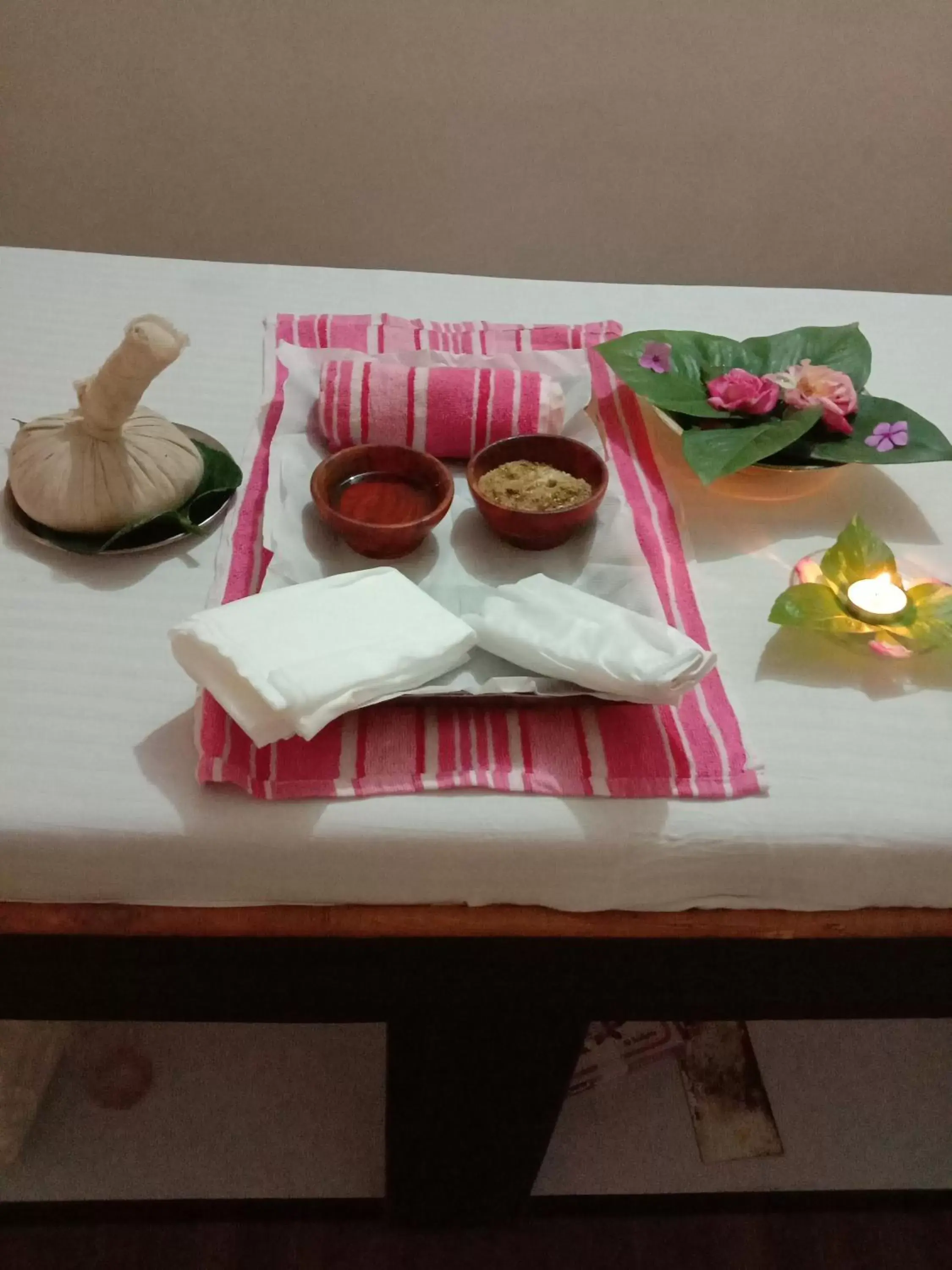 Spa and wellness centre/facilities in Rudram Hotel Yoga & Ayurveda Retreat Spa and wellness centre/facilities in Rudram Hotel Yoga & Ayurveda Retreat