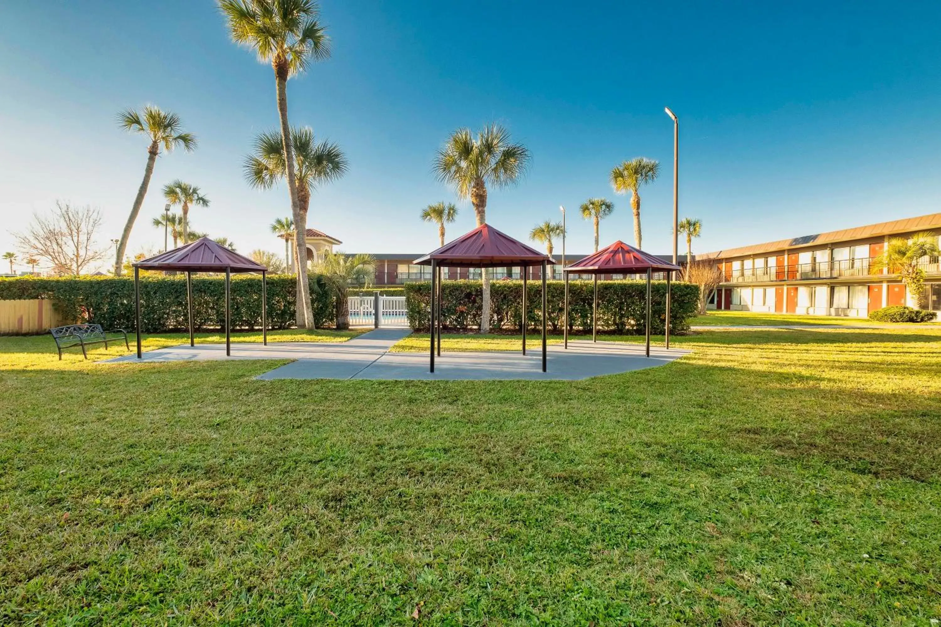 Property building in Red Roof Inn PLUS+ St. Augustine Property building in Red Roof Inn PLUS+ St. Augustine