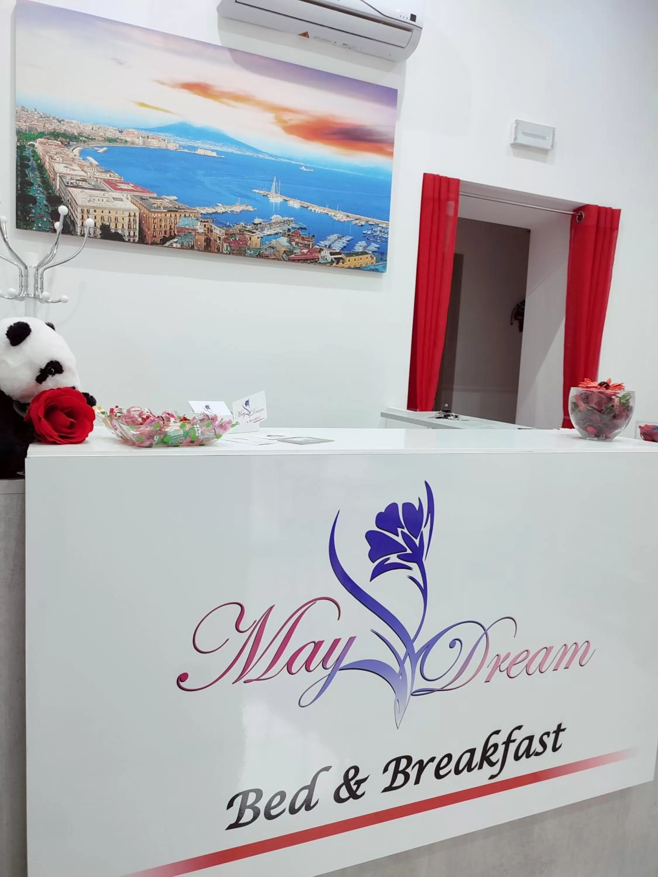 Logo/Certificate/Sign in May Dream