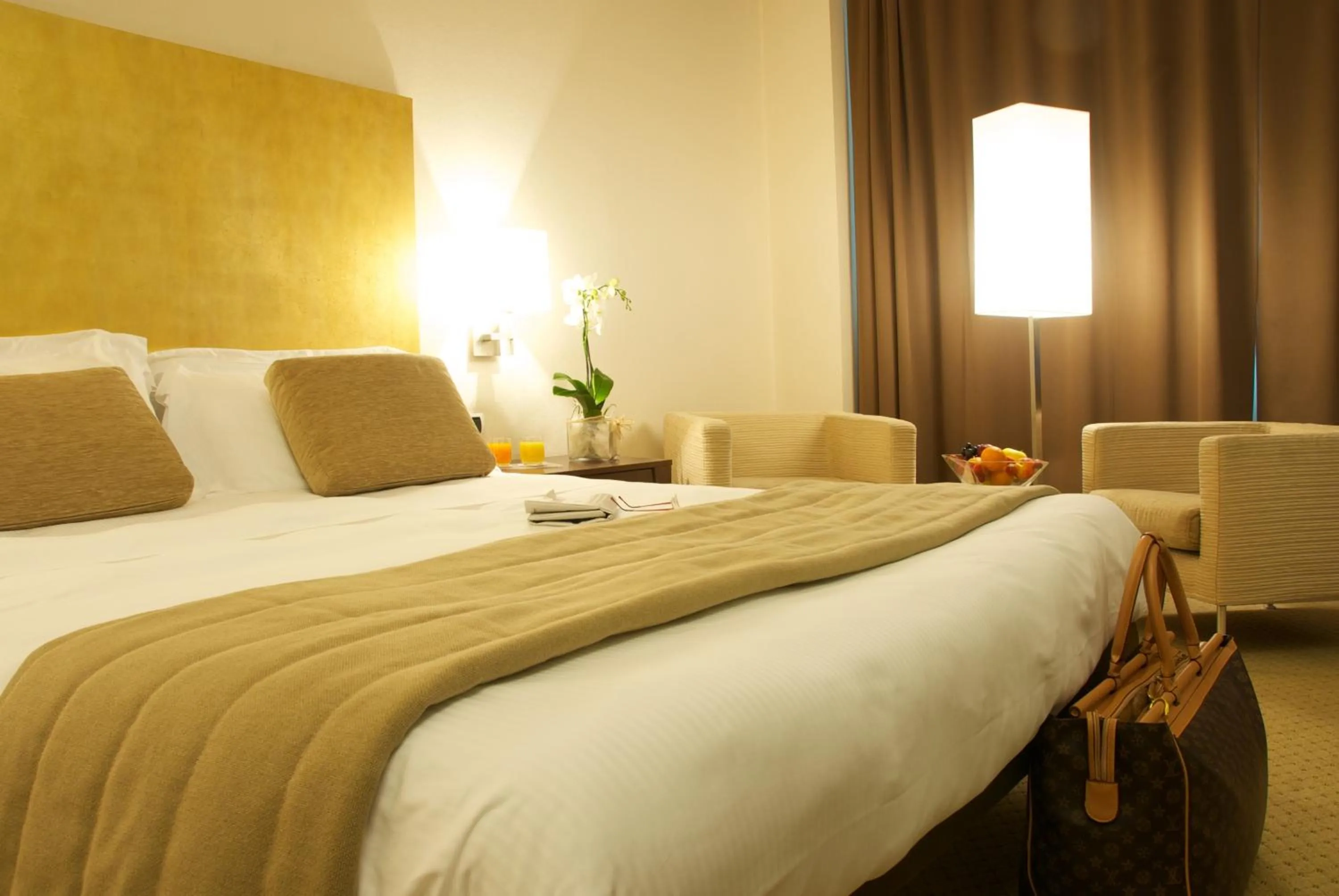 Bedroom, Bed in Executive Bergamo