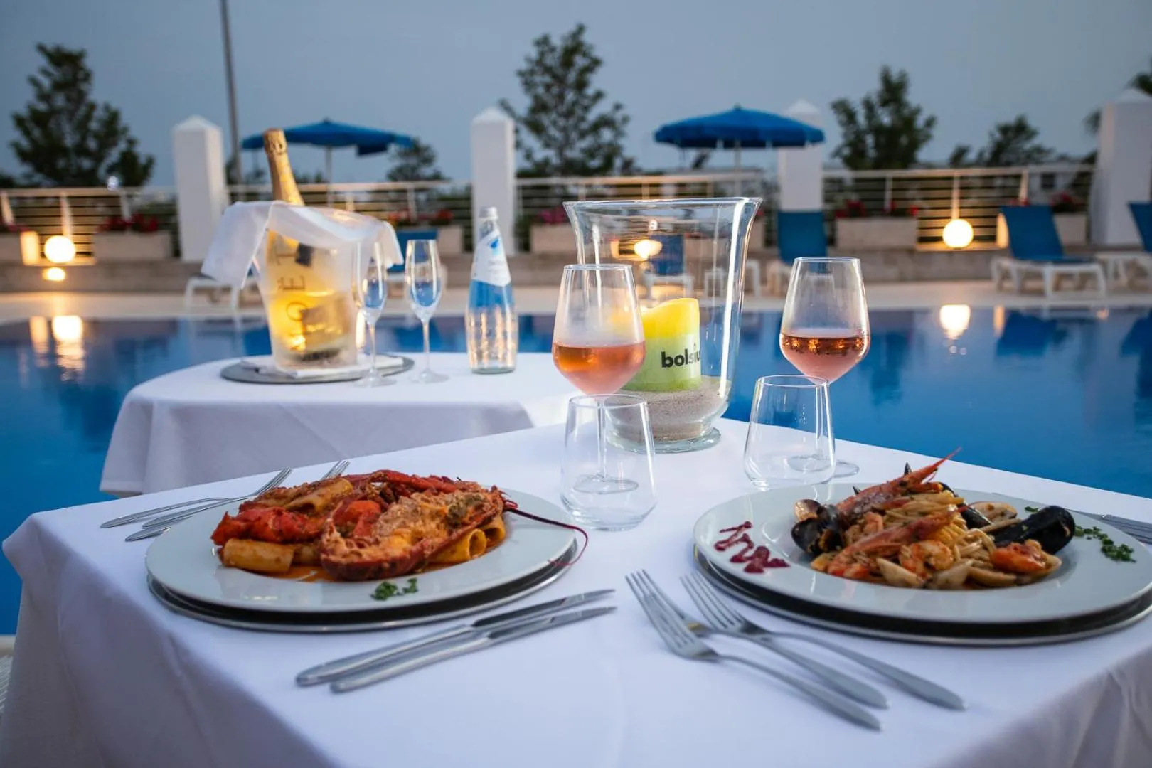 Restaurant/places to eat in Club Azzurro Hotel & Resort