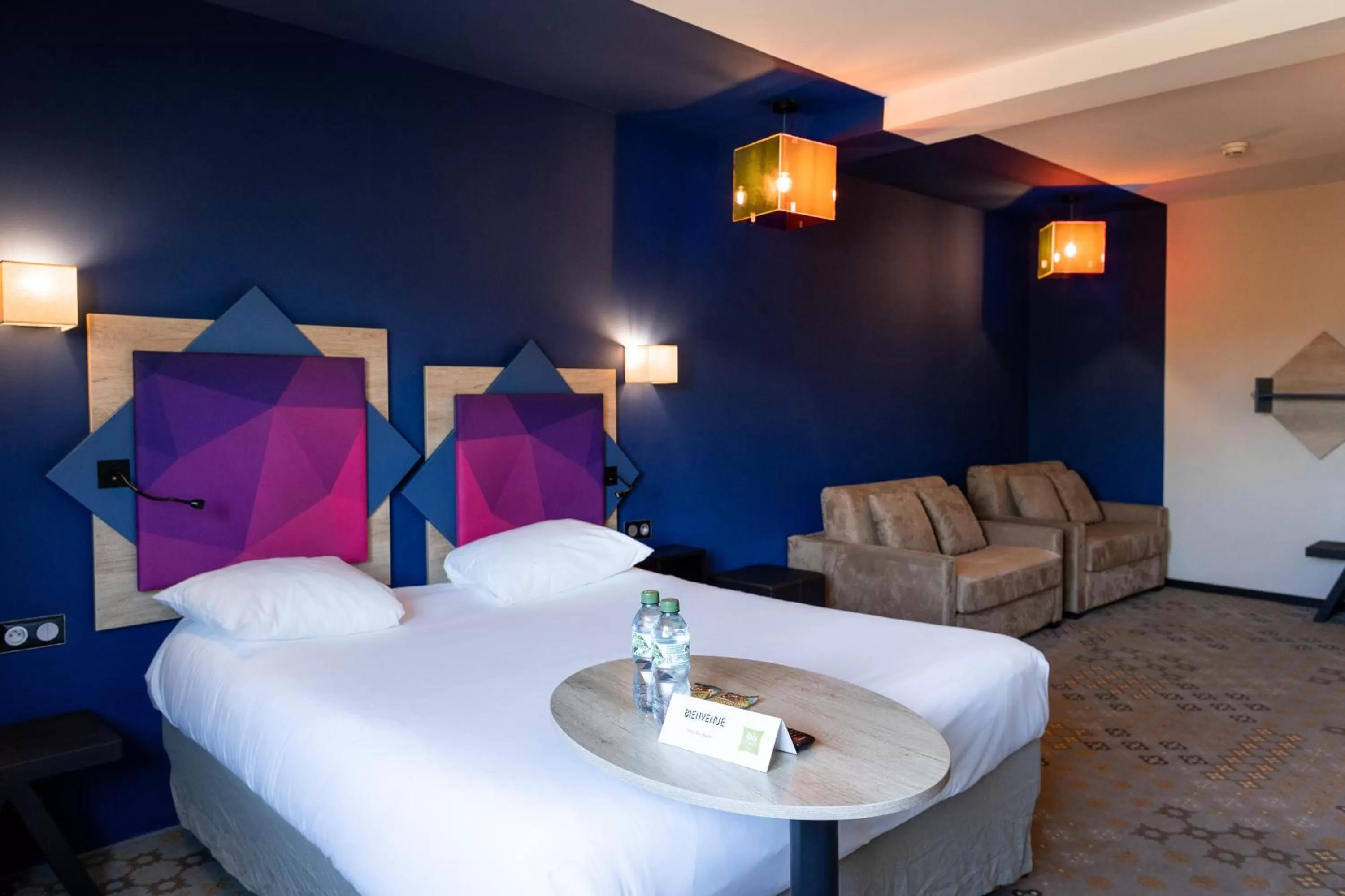 Photo of the whole room, Bed in ibis styles Albi Centre Le Theatro