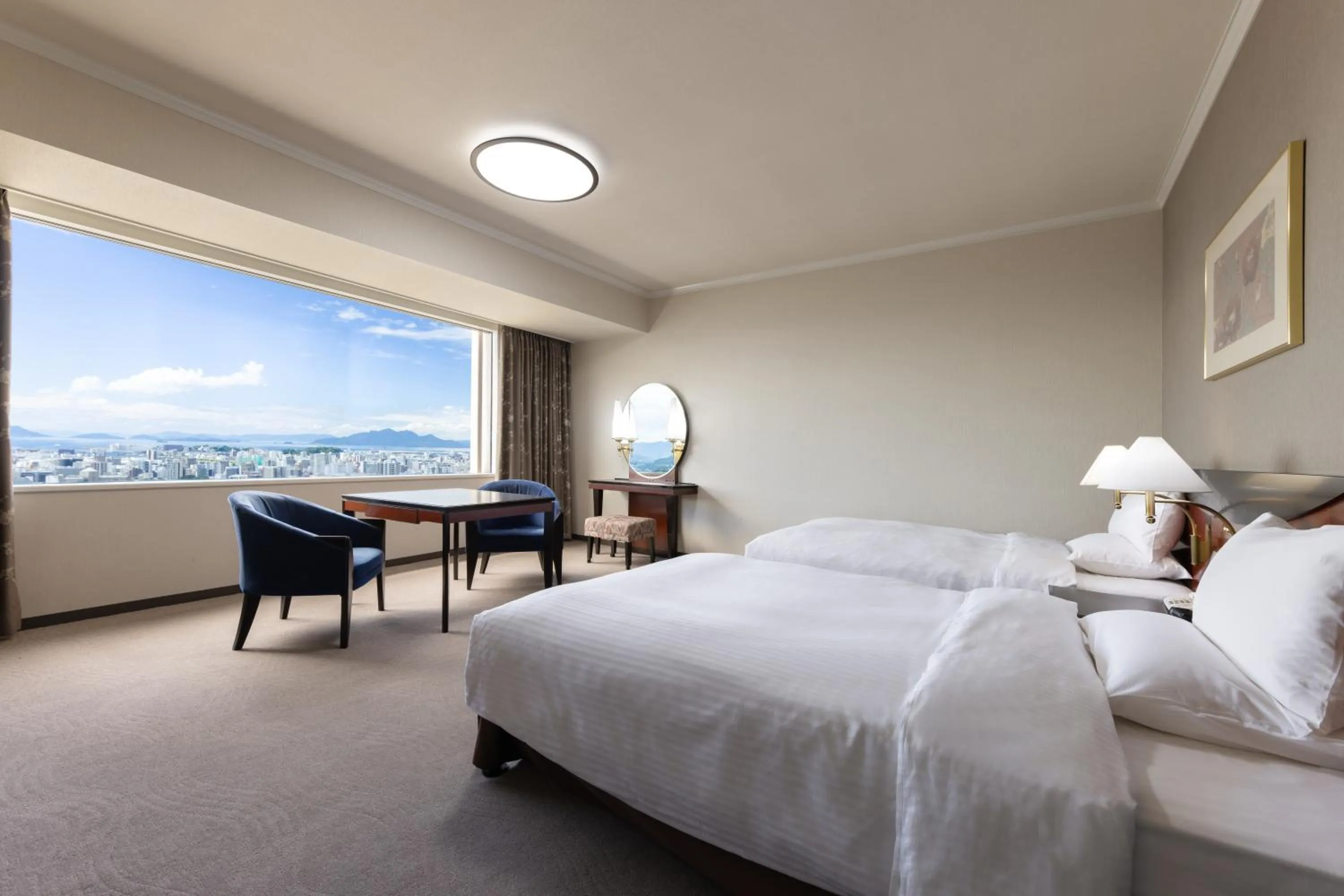 Photo of the whole room, Bed in Rihga Royal Hotel Hiroshima