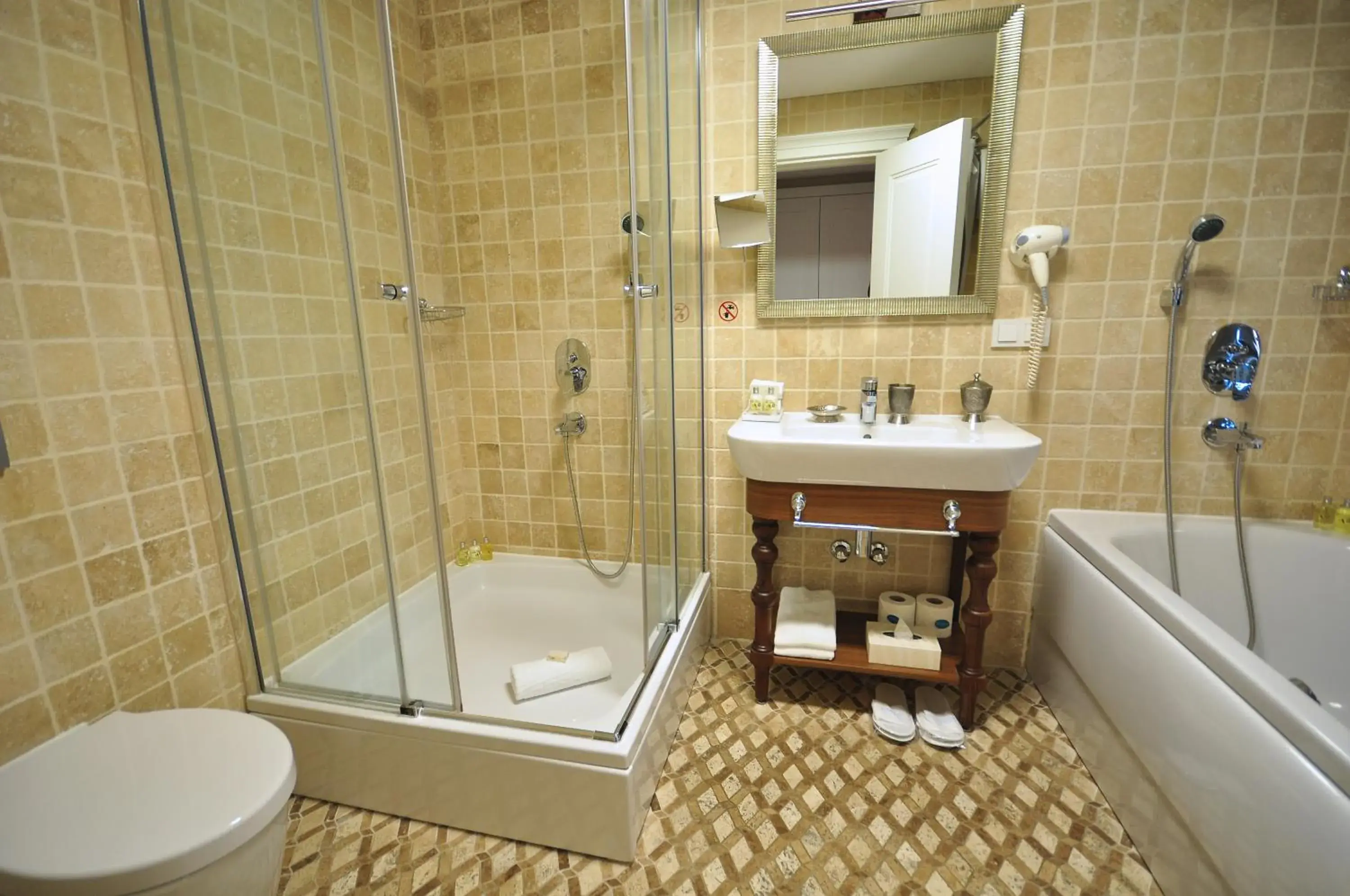 Bathroom in Neorion Hotel - Special Class Bathroom in Neorion Hotel - Special Class