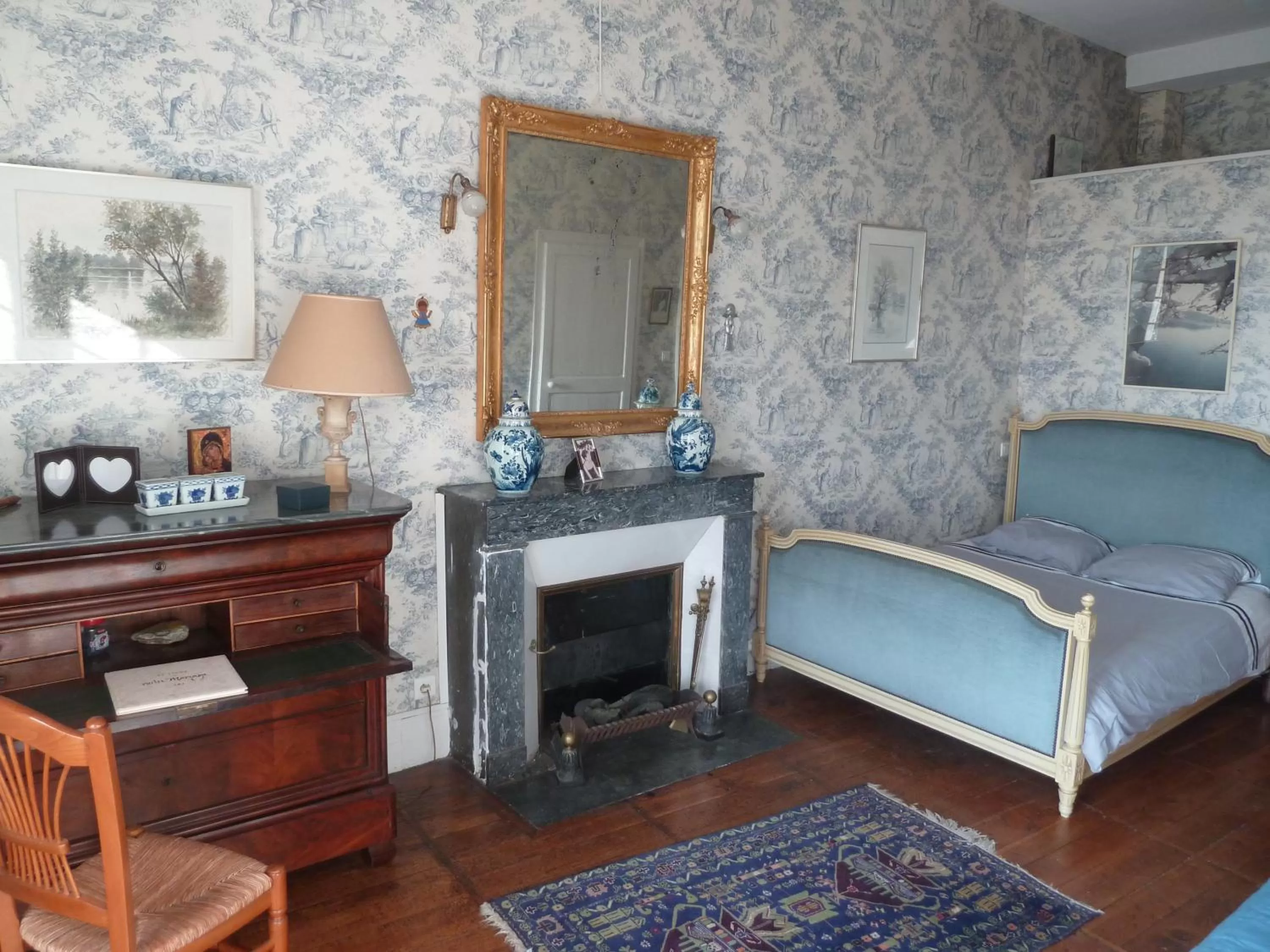 Seating Area in Château de la Chabroulie