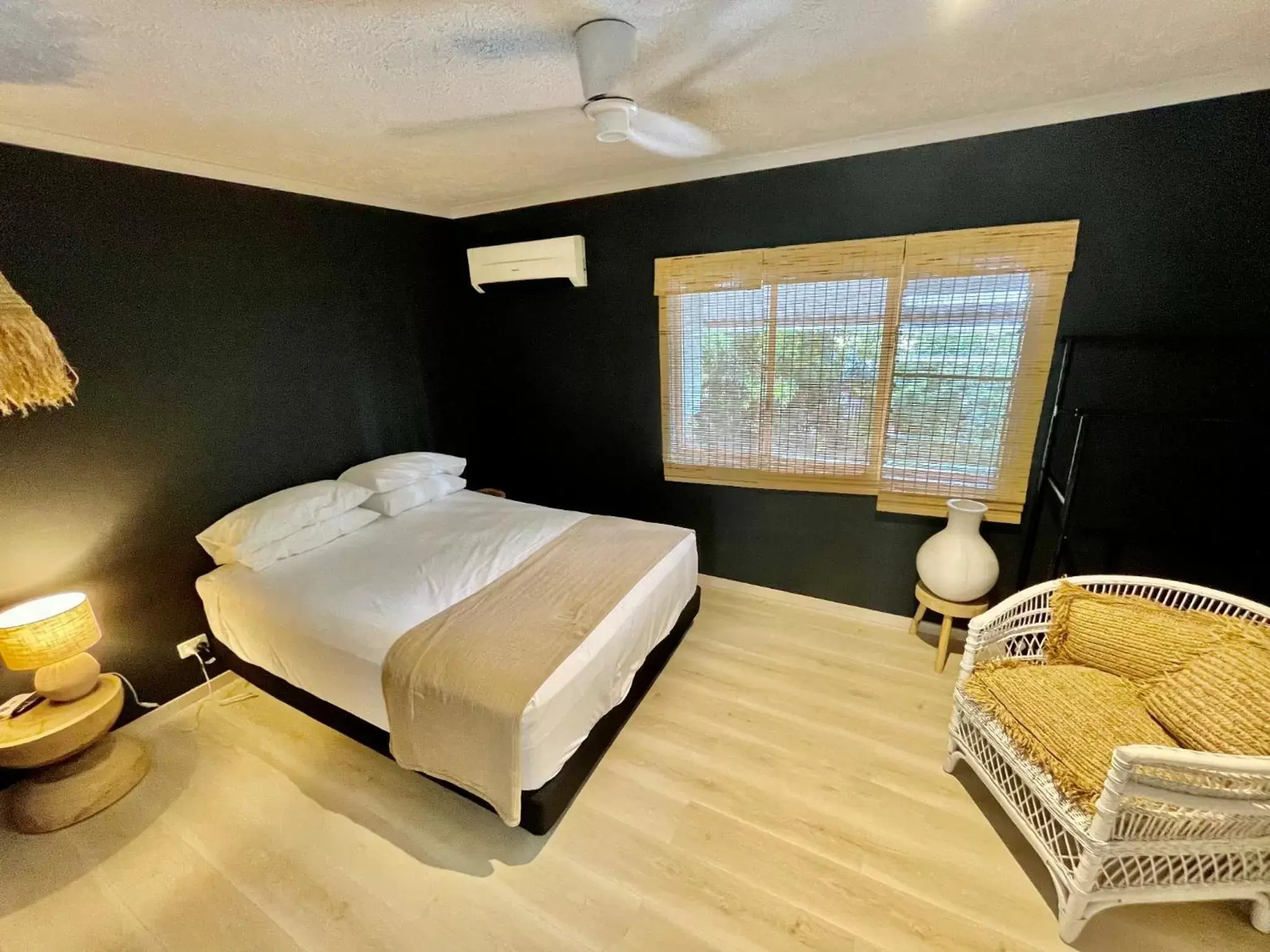 Bed in Cairns Beach Resort