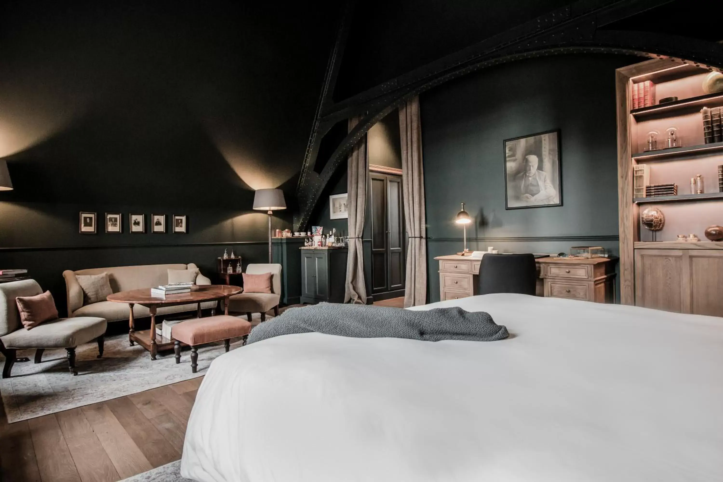 Duplex Loft - single occupancy in 1898 The Post Duplex Loft - single occupancy in 1898 The Post