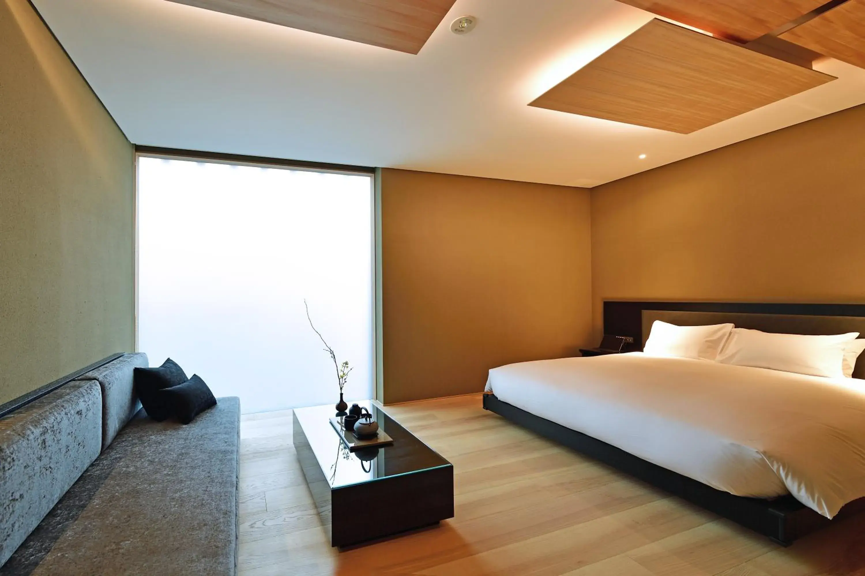 Photo of the whole room, Bed in MOGANA Photo of the whole room, Bed in MOGANA