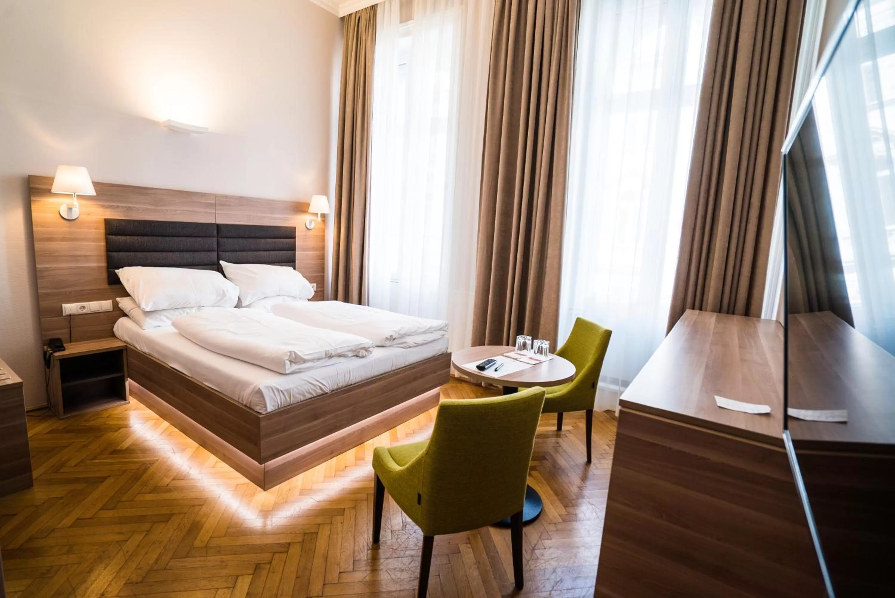 Photo of the whole room, Bed in Hotel Marc Aurel - Vienna City Center