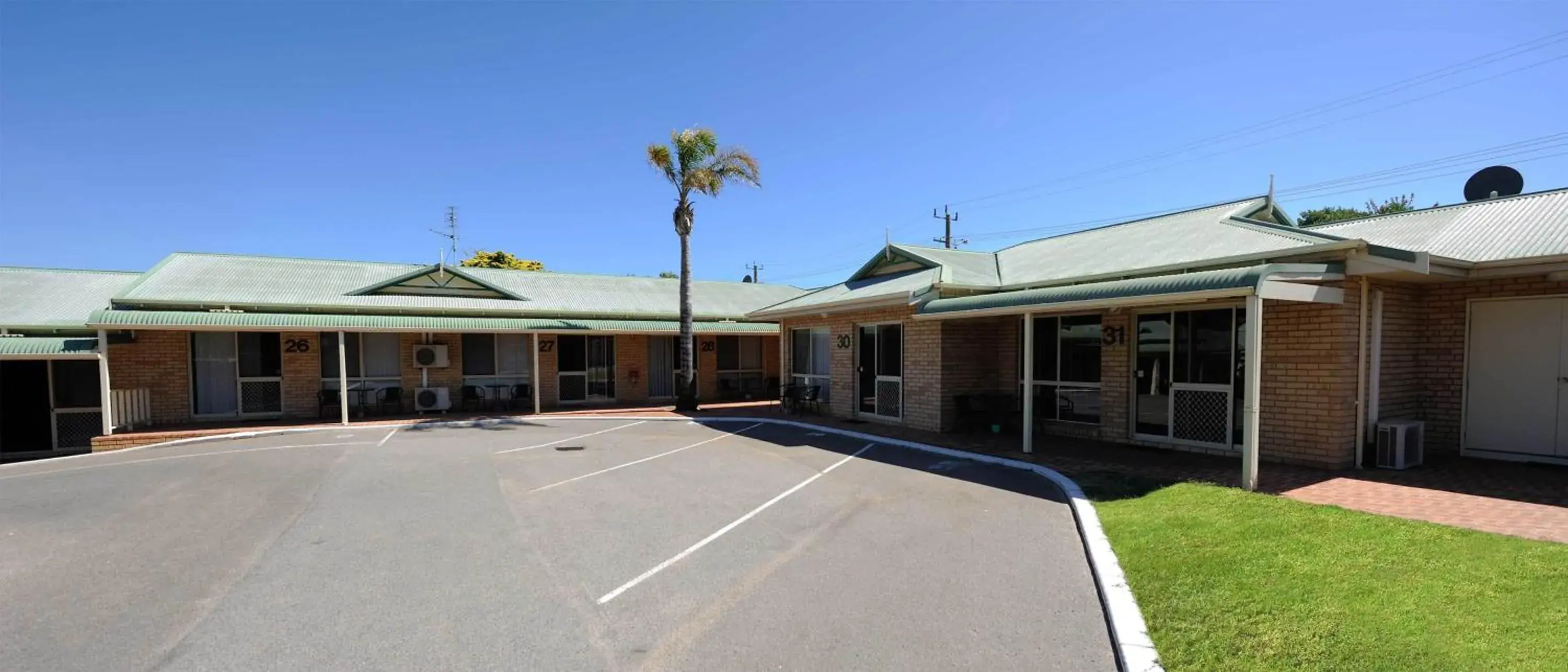 Property Building in Abrolhos Reef Lodge