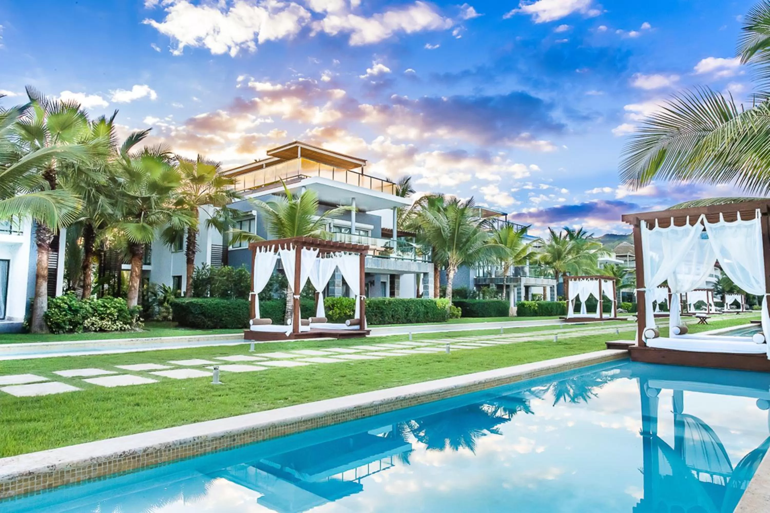 Property building in Sublime Samana