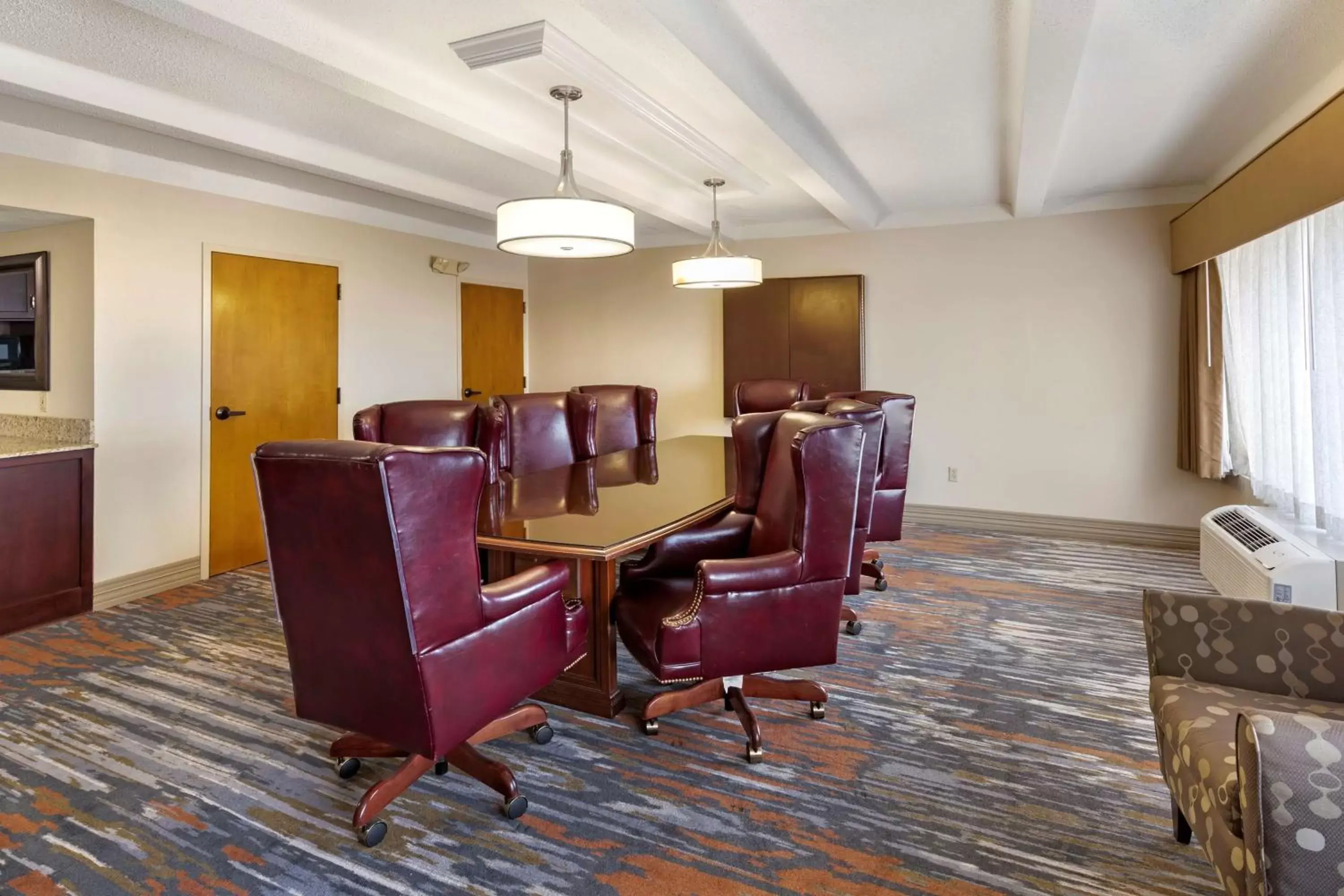 Meeting/conference room in Best Western Plus Madison-Huntsville Hotel