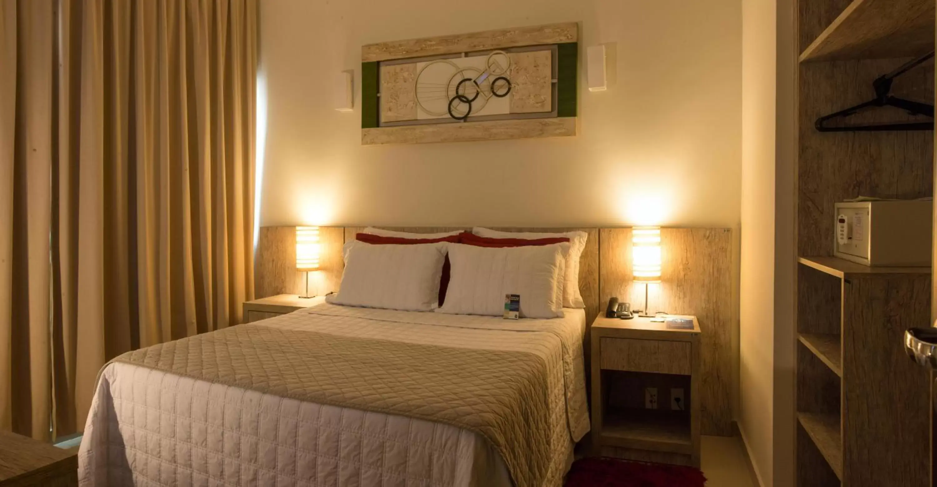 Photo of the whole room, Bed in Hotel Estação 101 - Itajaí Photo of the whole room, Bed in Hotel Estação 101 - Itajaí