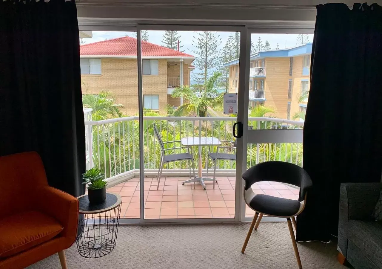 Seating Area in Outrigger Burleigh