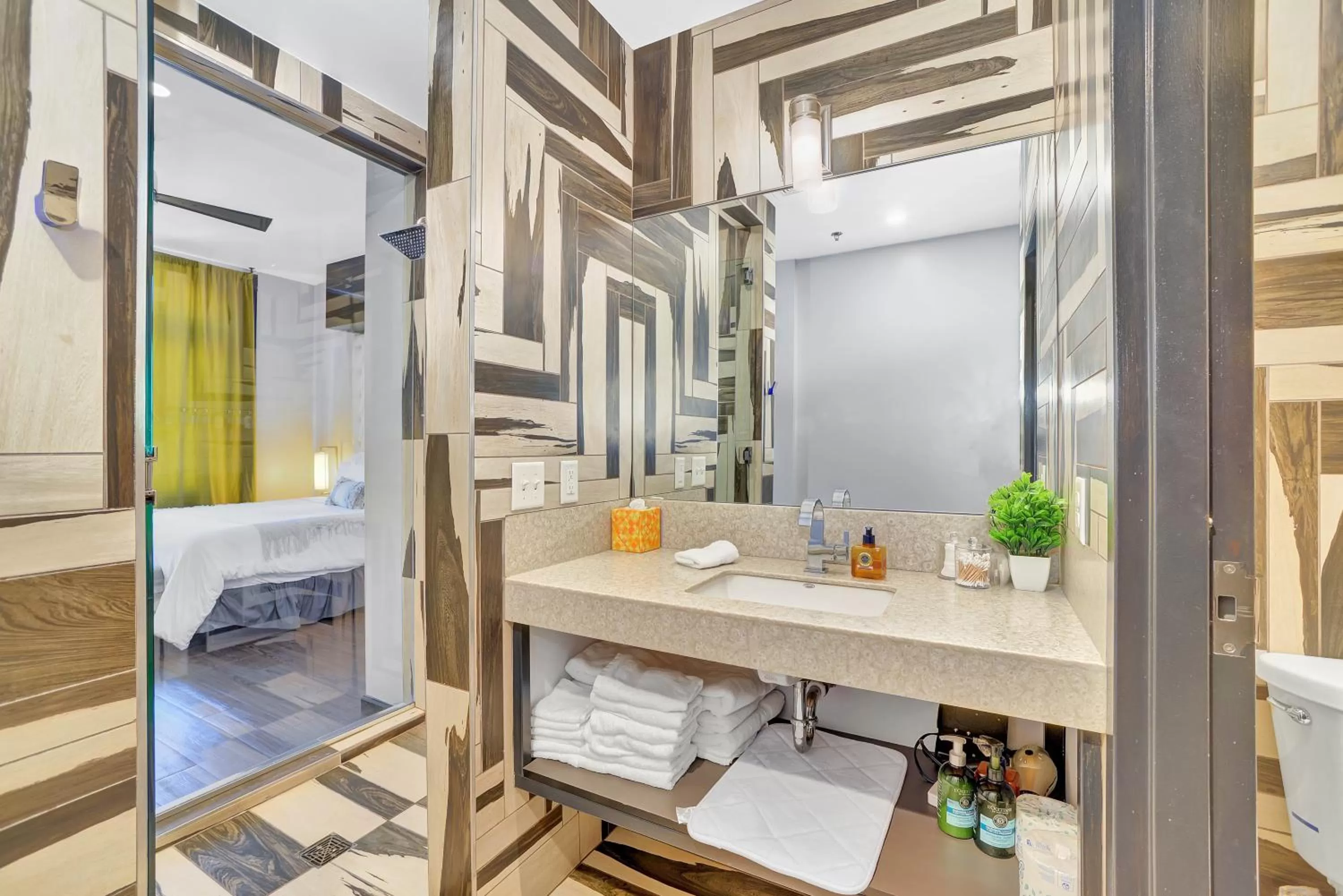 Bathroom, Bed in Good Hotels Downtown Denver