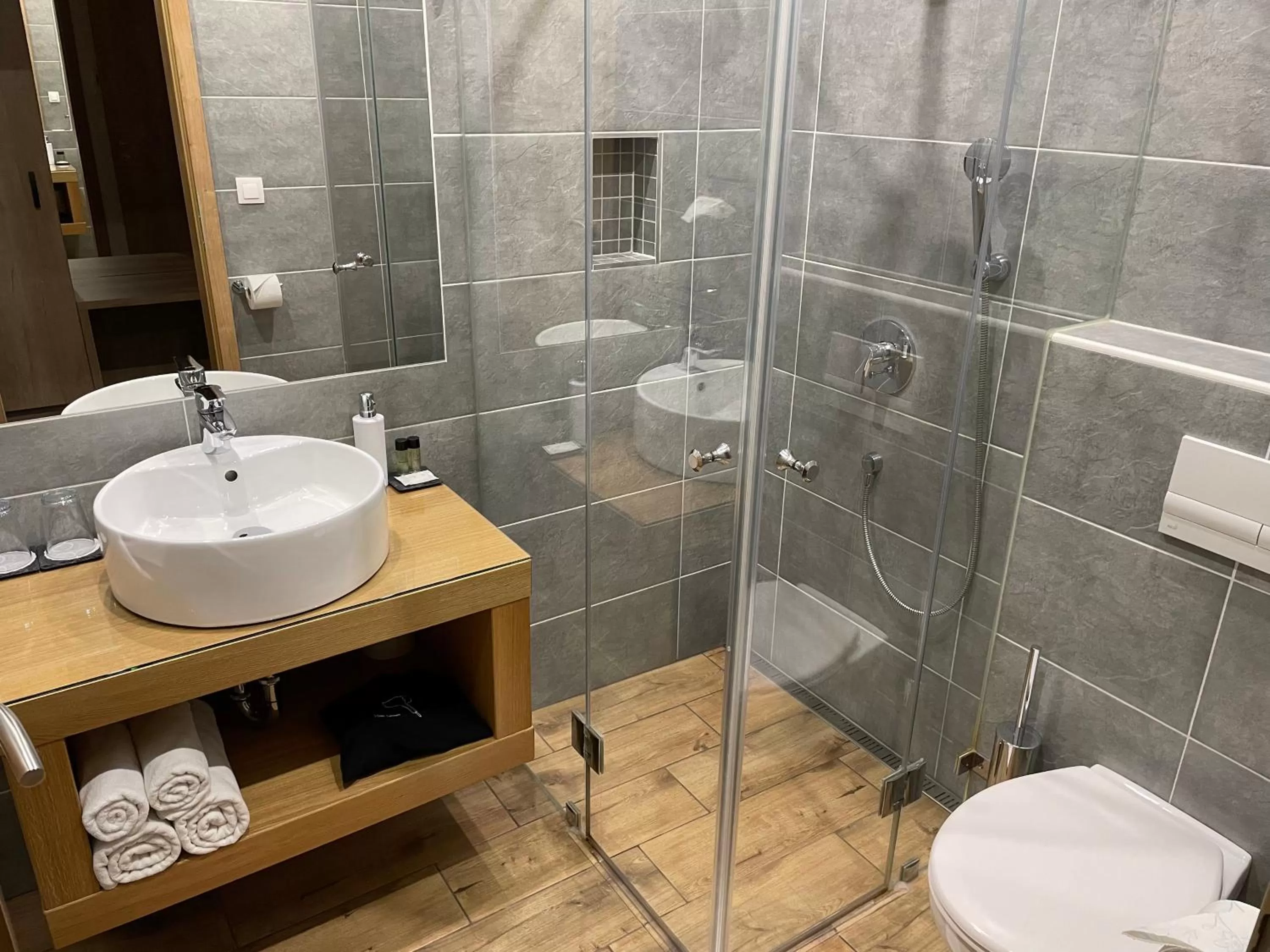 Bathroom in Villa Aruba & Private SPA Suites