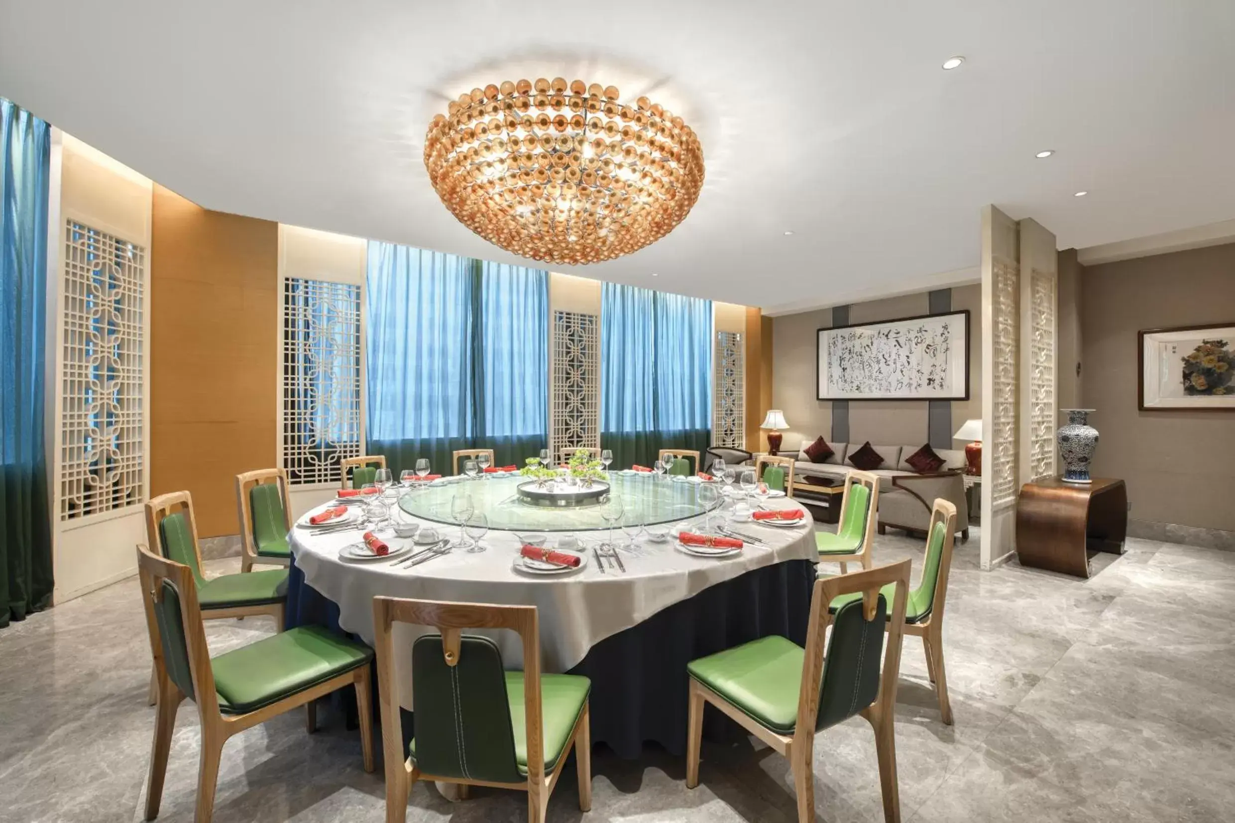 Restaurant/Places to Eat in Crowne Plaza Guangzhou City Centre, an IHG Hotel