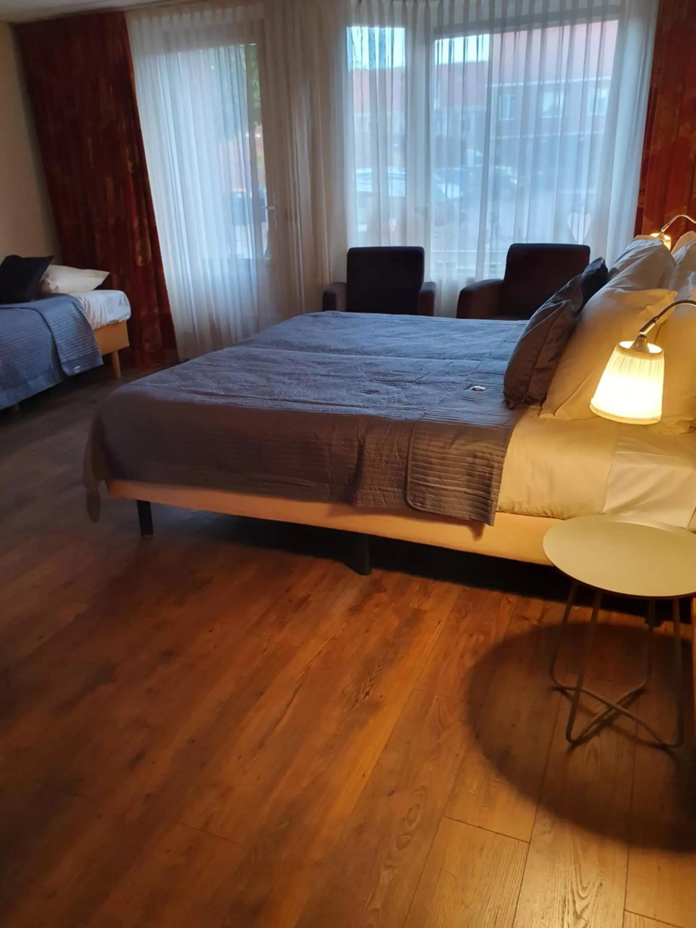 Bed in City Hotel Meppel