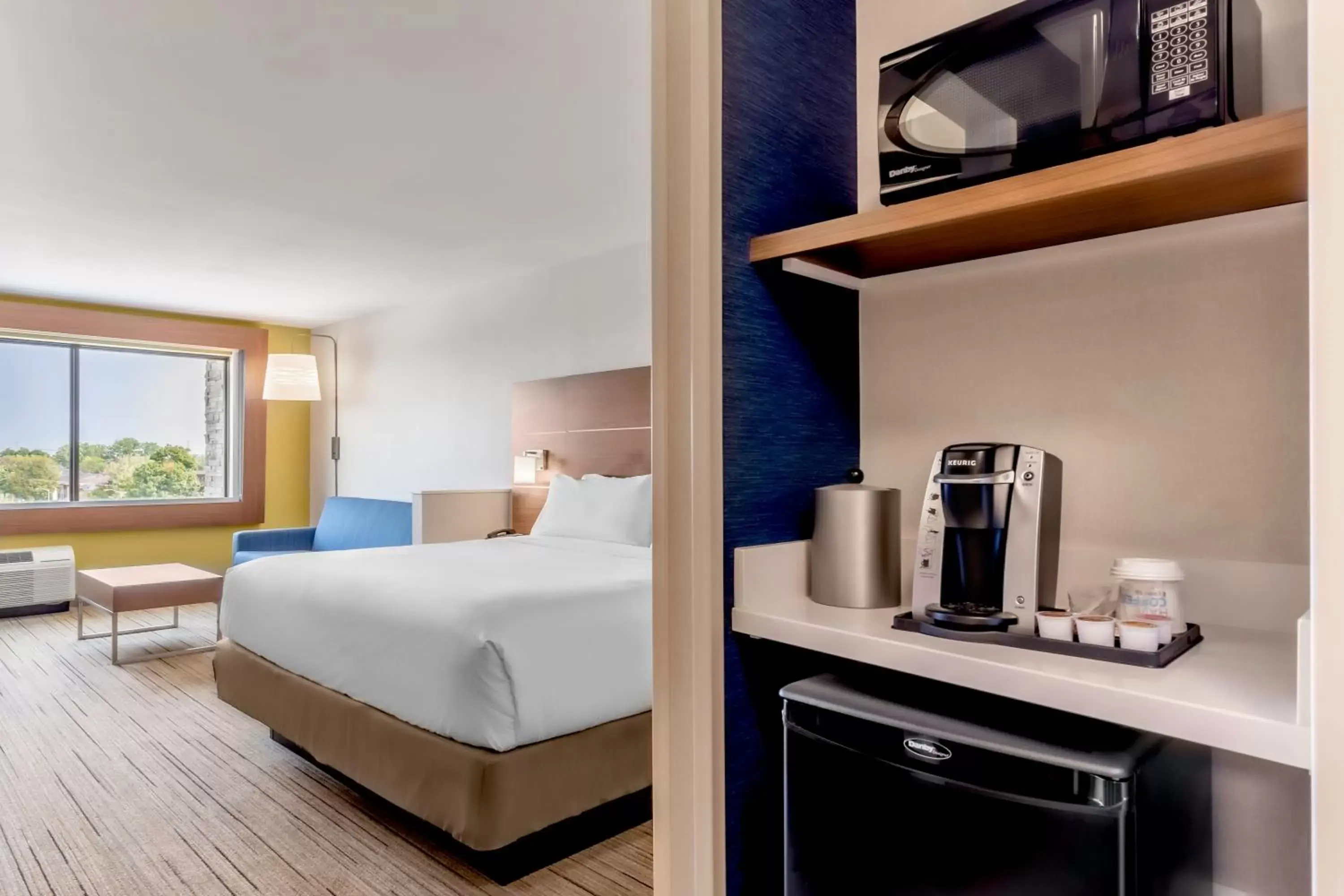 Bedroom in Holiday Inn Express & Suites - Milwaukee West Allis, an IHG Hotel