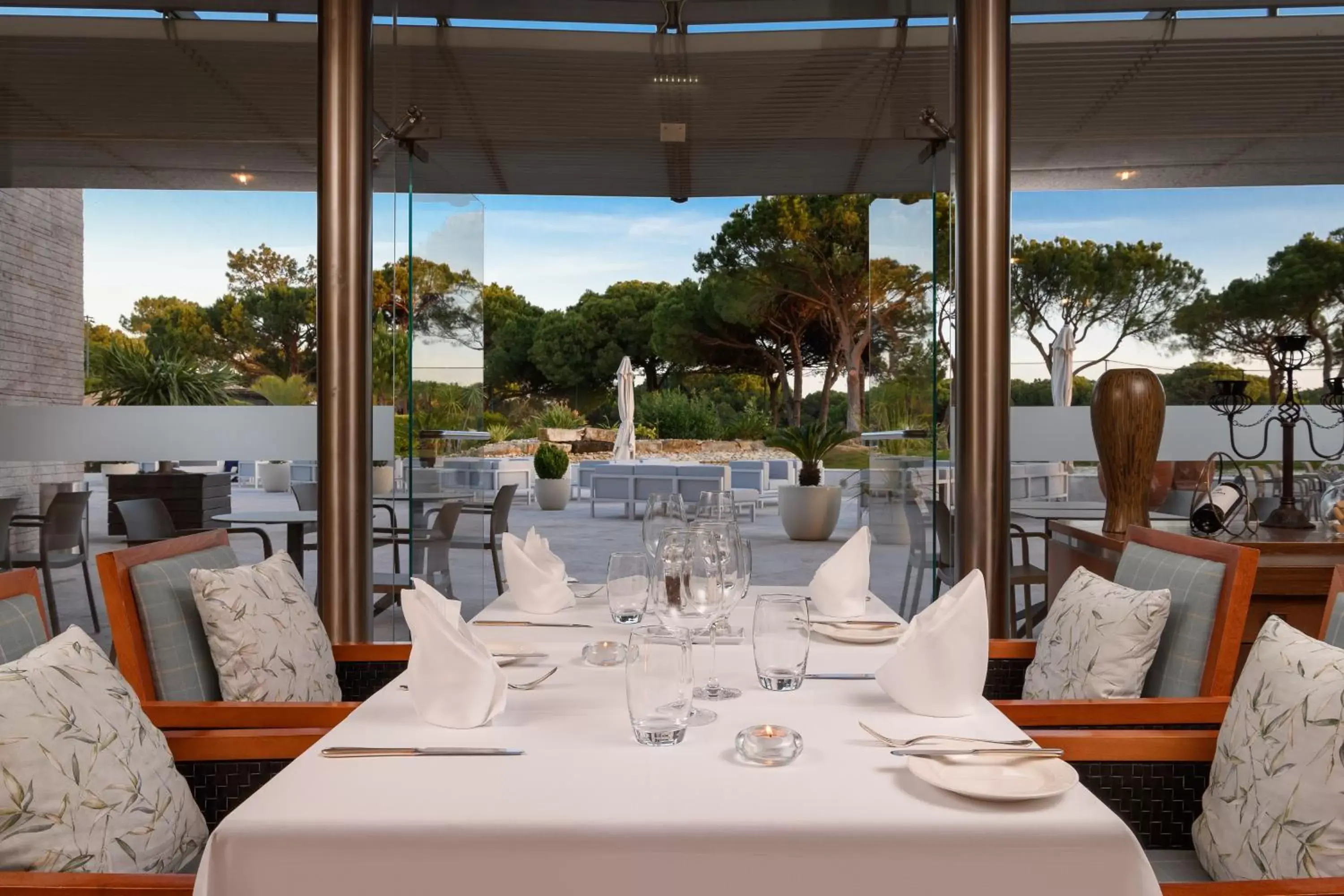 Restaurant/Places to Eat in Pestana Vila Sol Golf & Resort Hotel