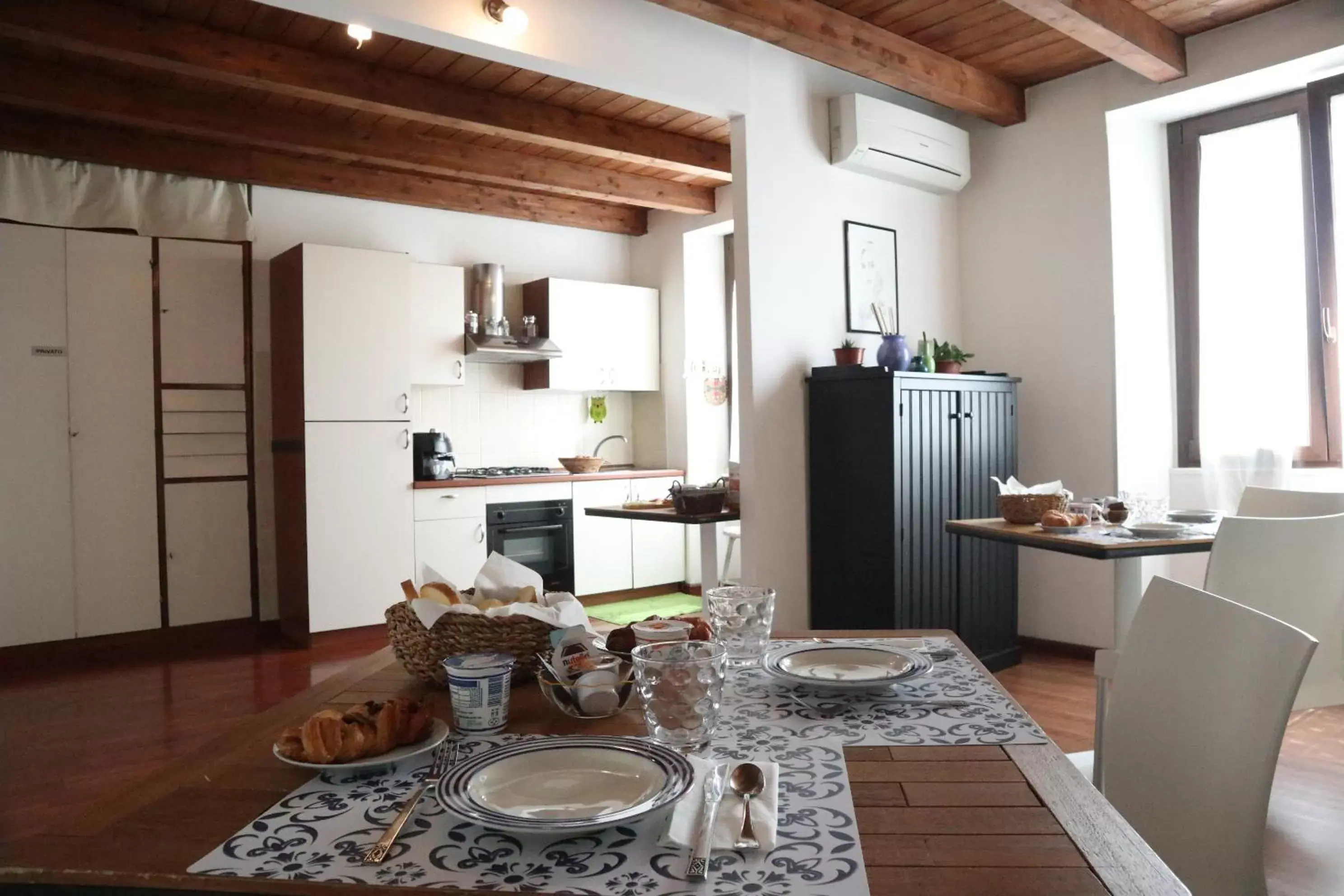 Food and drinks, Kitchen/Kitchenette in Cuscino e Cappuccino B&B