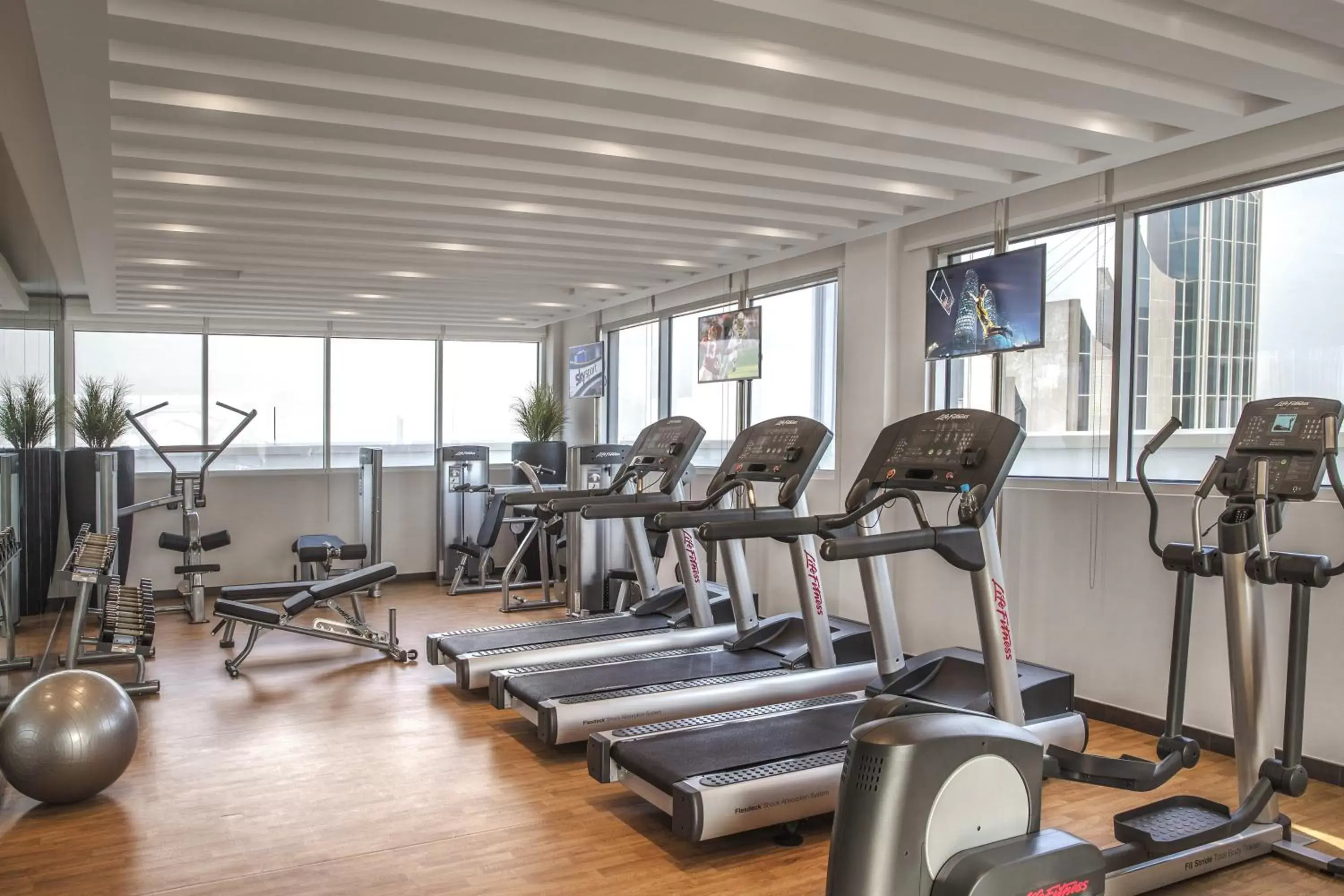 Fitness centre/facilities in Centro Shaheen Jeddah by Rotana Fitness centre/facilities in Centro Shaheen Jeddah by Rotana