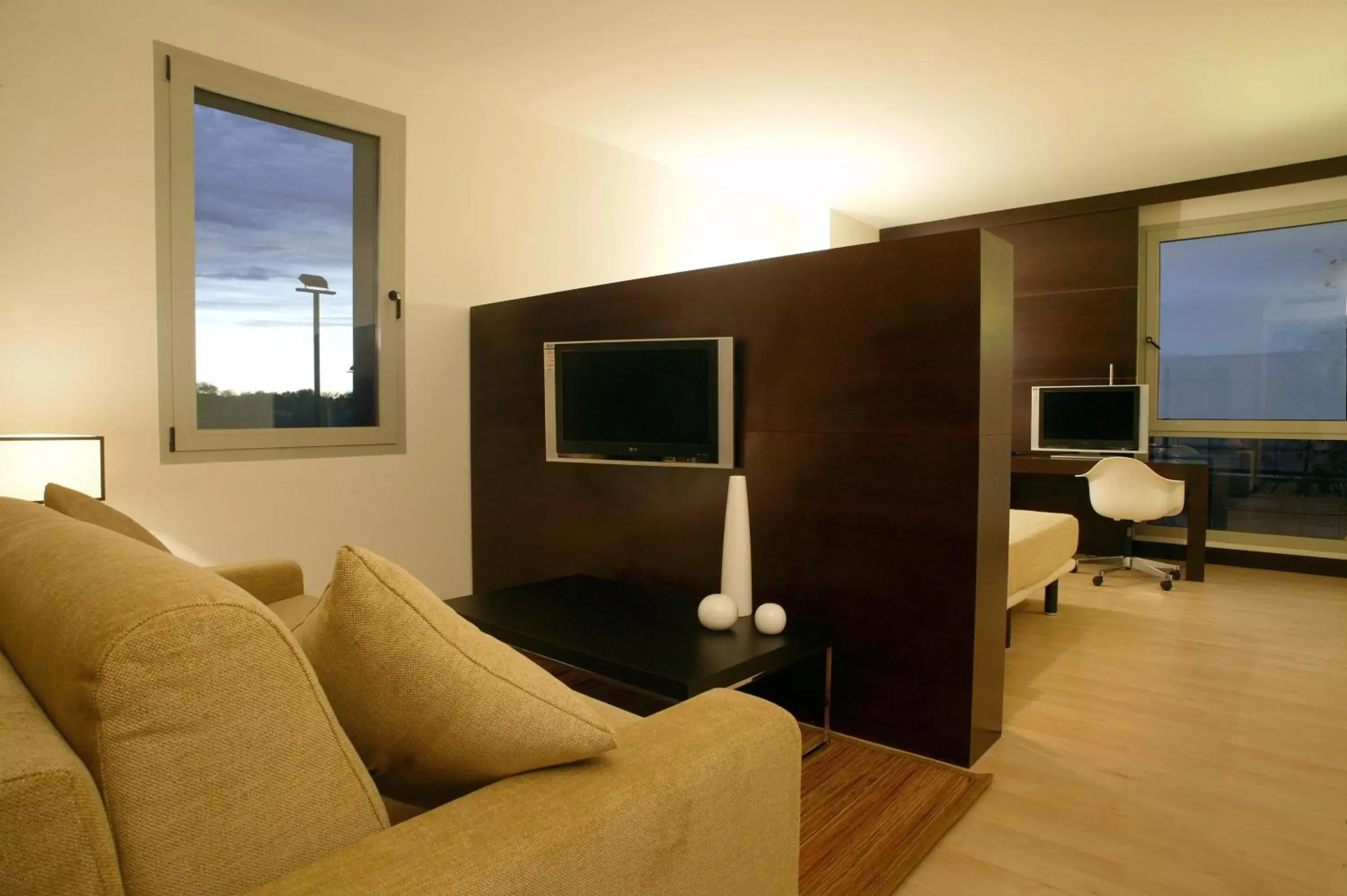TV and multimedia in Eurostars i-hotel Madrid