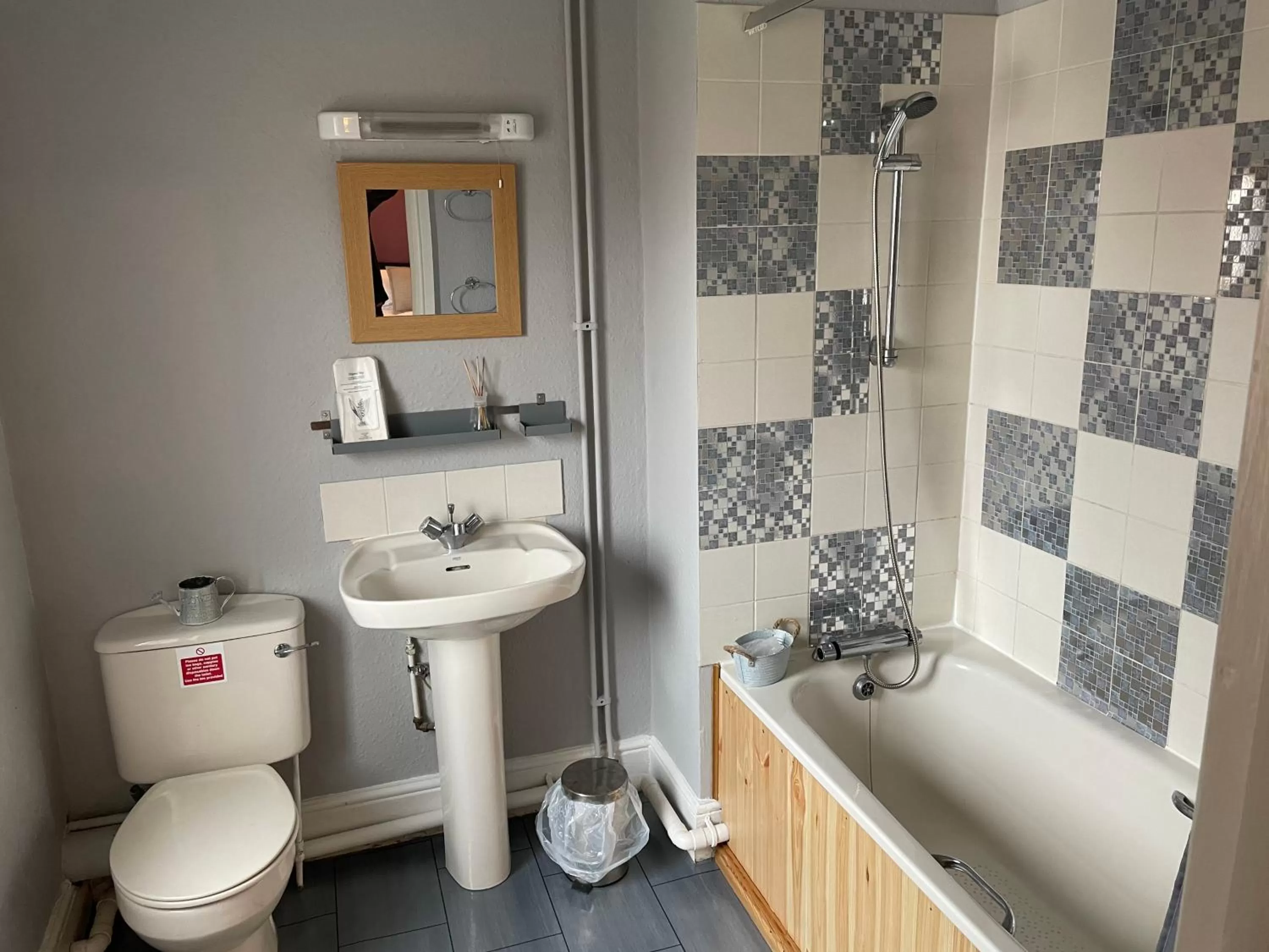 Bathroom in The Stokesay Inn & B&B