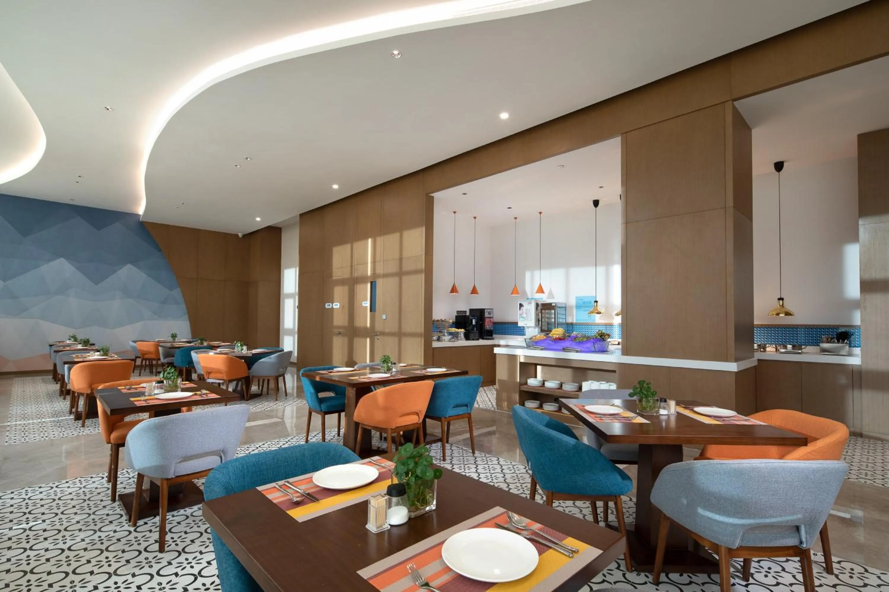 Breakfast in Holiday Inn Express Chengdu Longquanyi North by IHG
