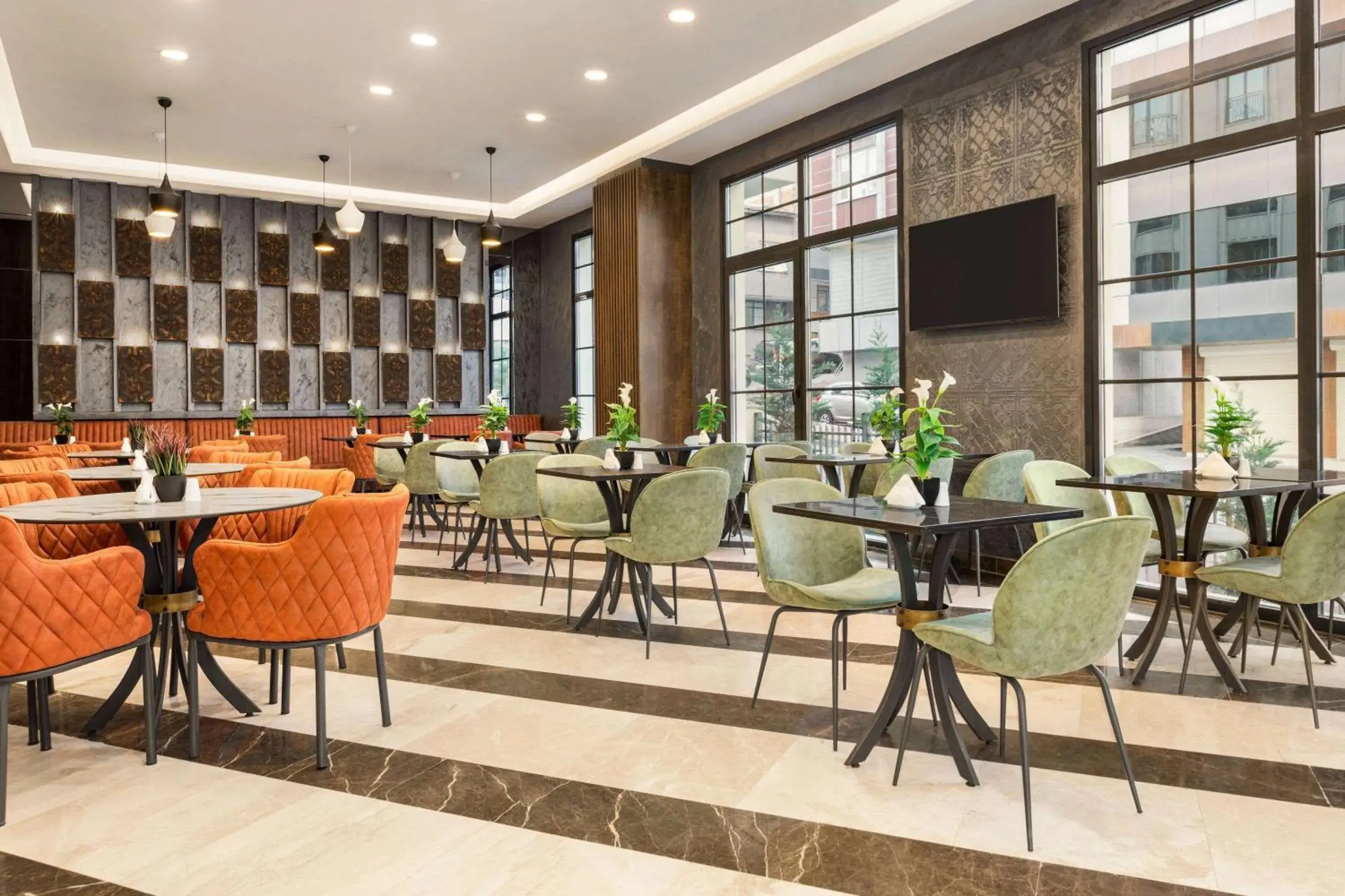 Breakfast, Restaurant/Places to Eat in Ramada Encore By Wyndham Istanbul Basin Express