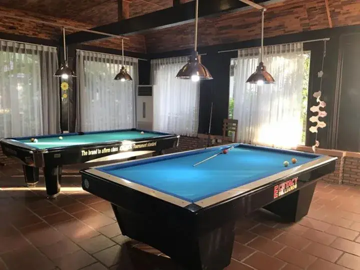 Billiard, Billiards in Orange Resort