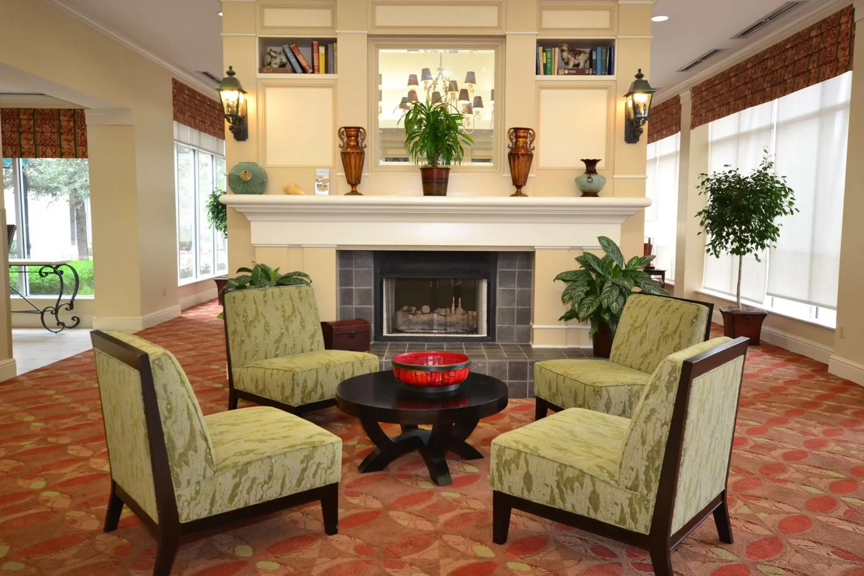 Lobby or reception, Seating Area in Hilton Garden Inn Tulsa Airport