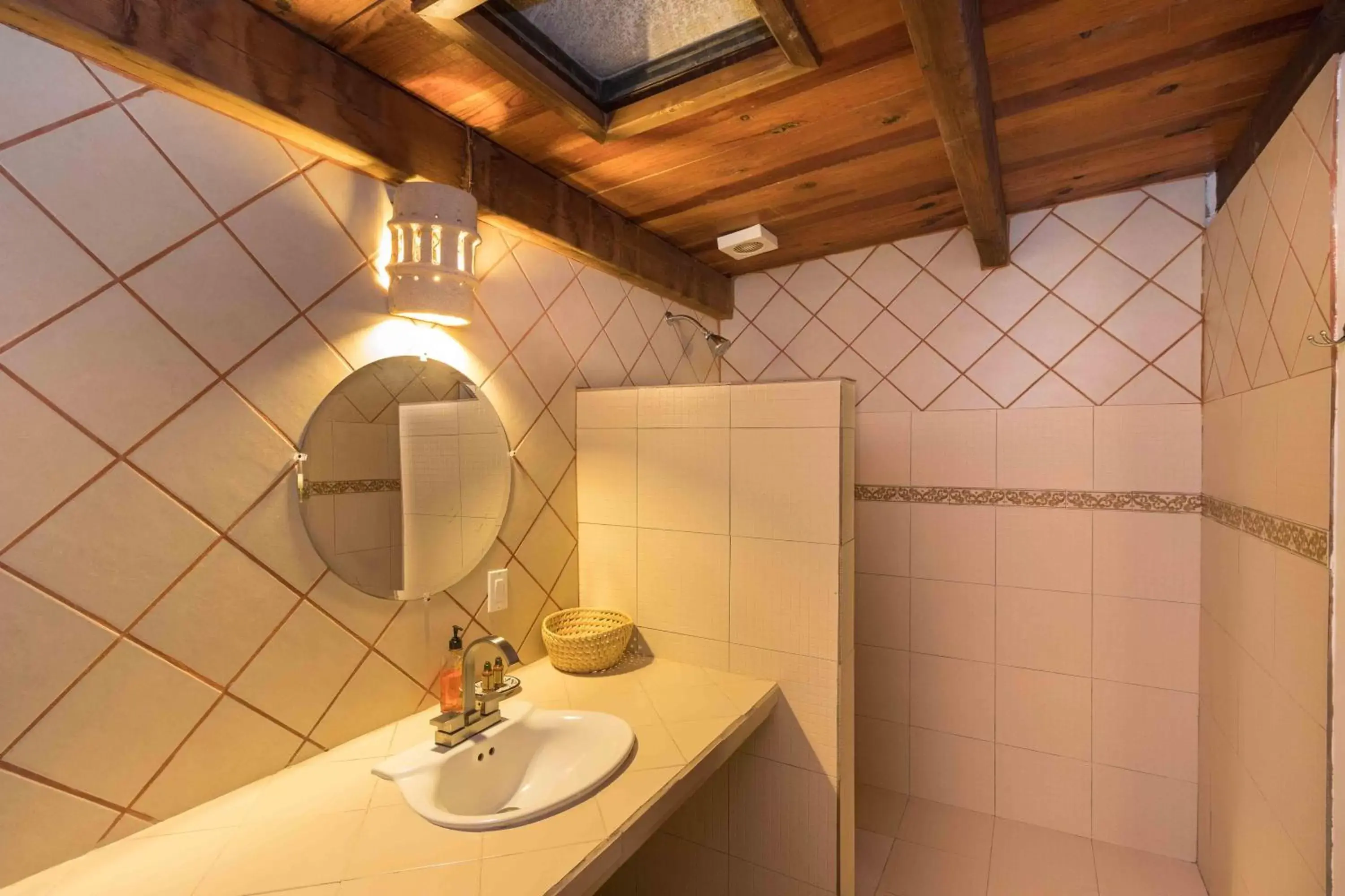 Bathroom in Hotel 1697 Loreto