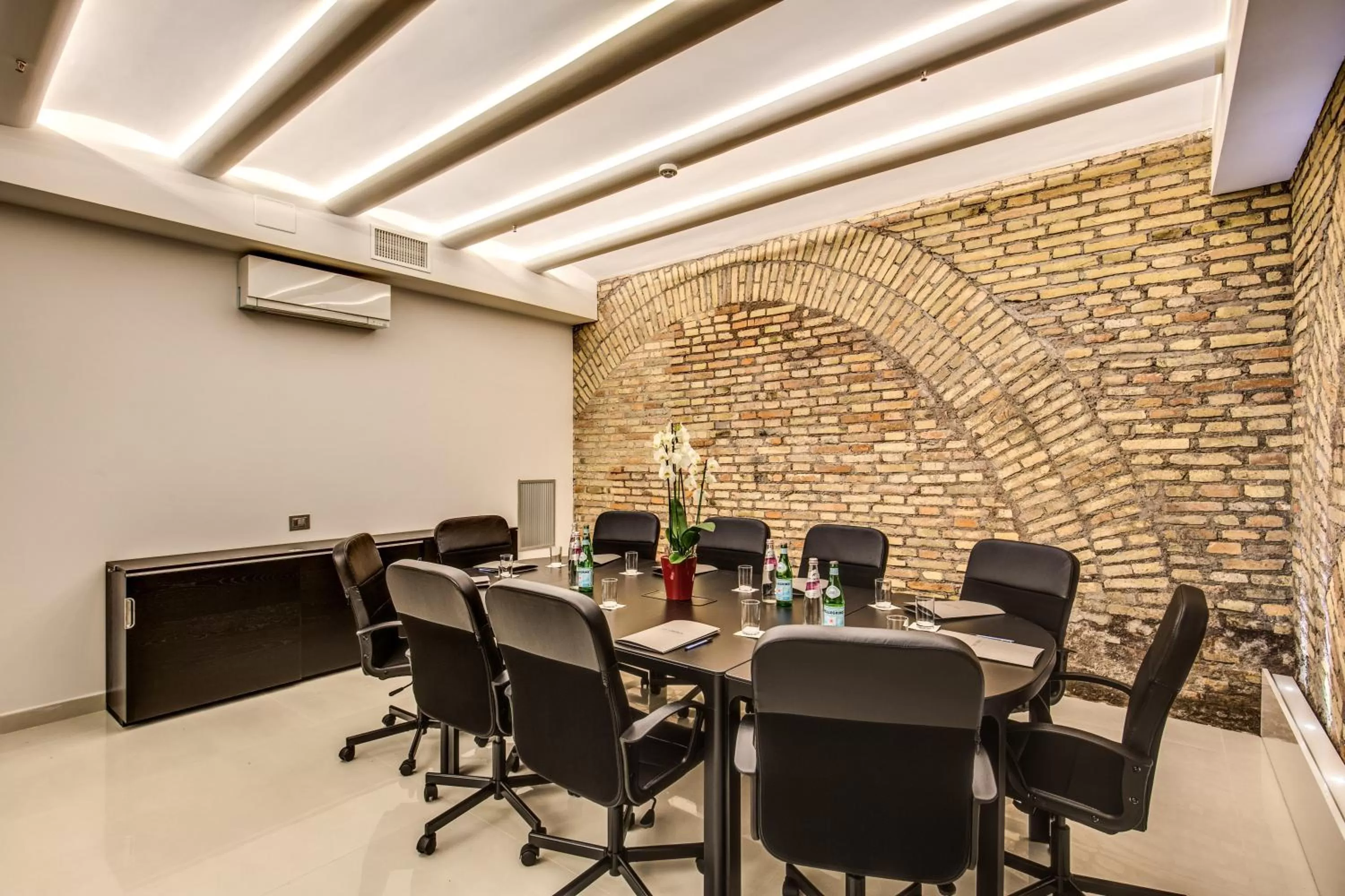 Business facilities in The Liberty Boutique Hotel