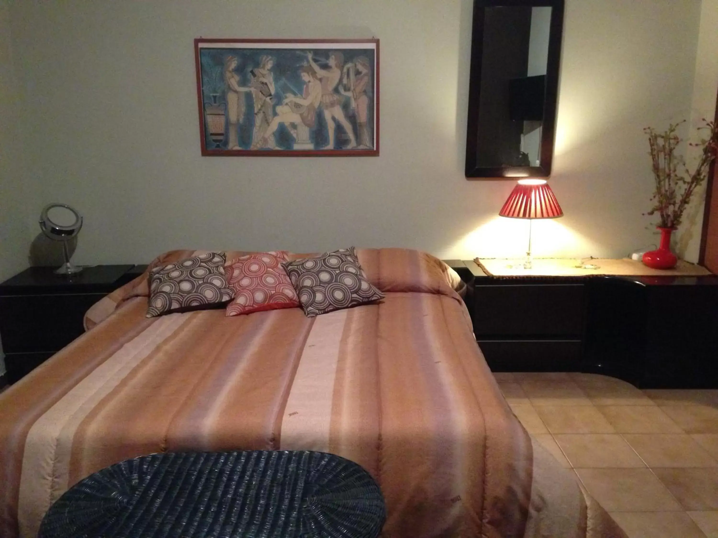 Photo of the whole room, Bed in San Nicolò House