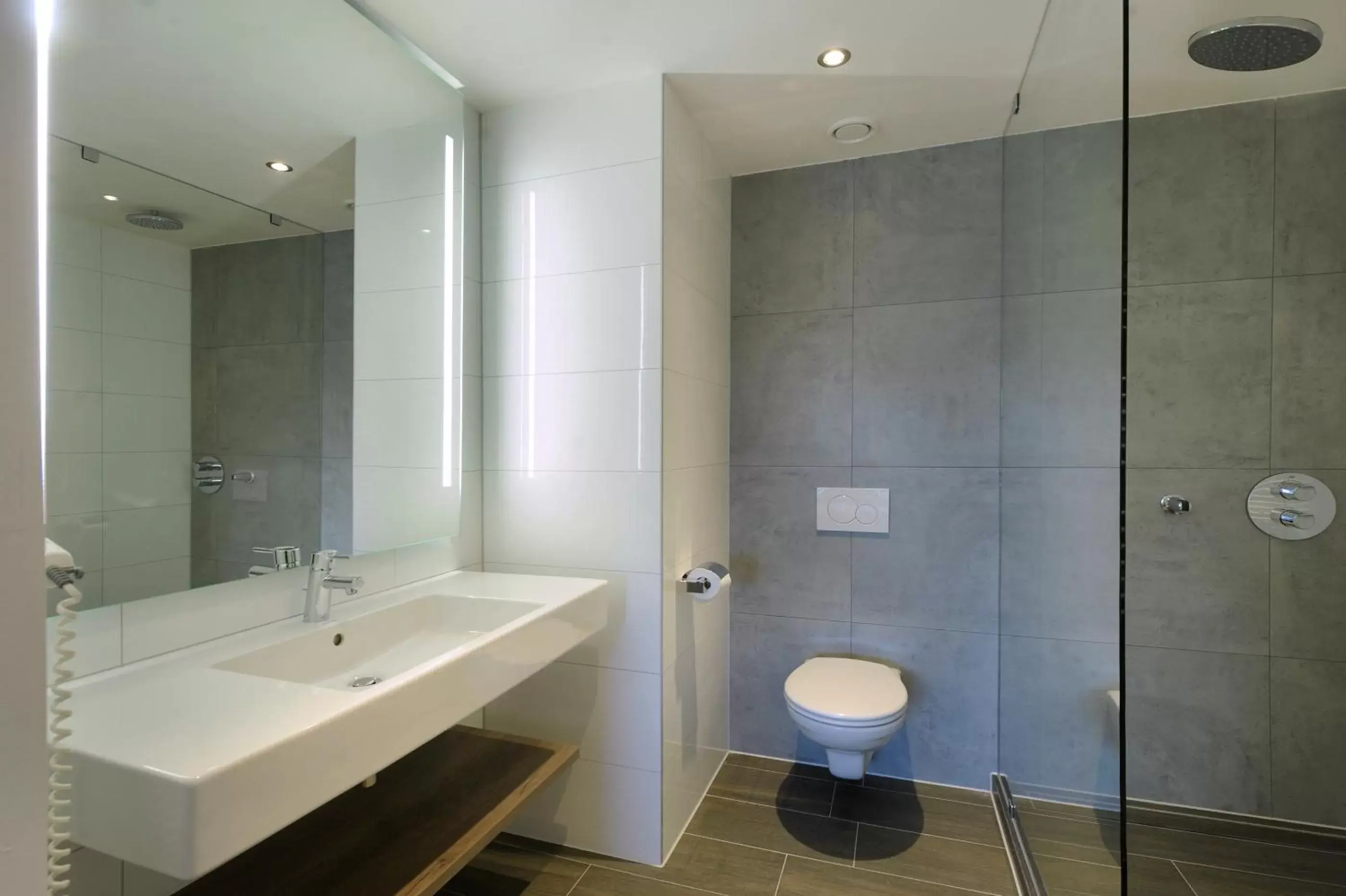 Bathroom in Van der Valk Hotel Gilze-Tilburg