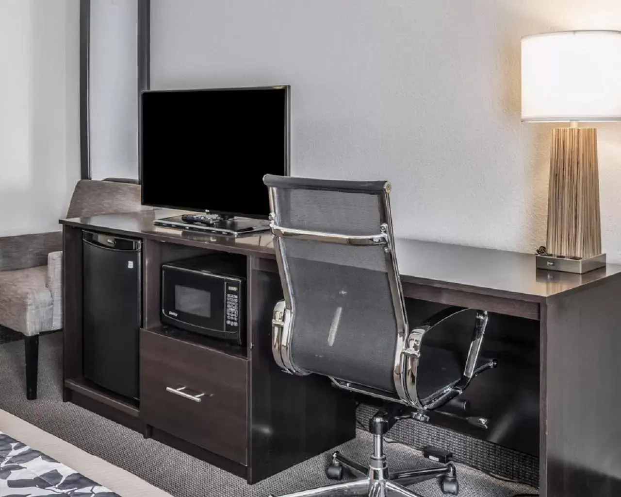 Deluxe Queen Room with Two Queen Beds - Non-Smoking in Sleep Inn Pasco Tri -Cities Deluxe Queen Room with Two Queen Beds - Non-Smoking in Sleep Inn Pasco Tri -Cities