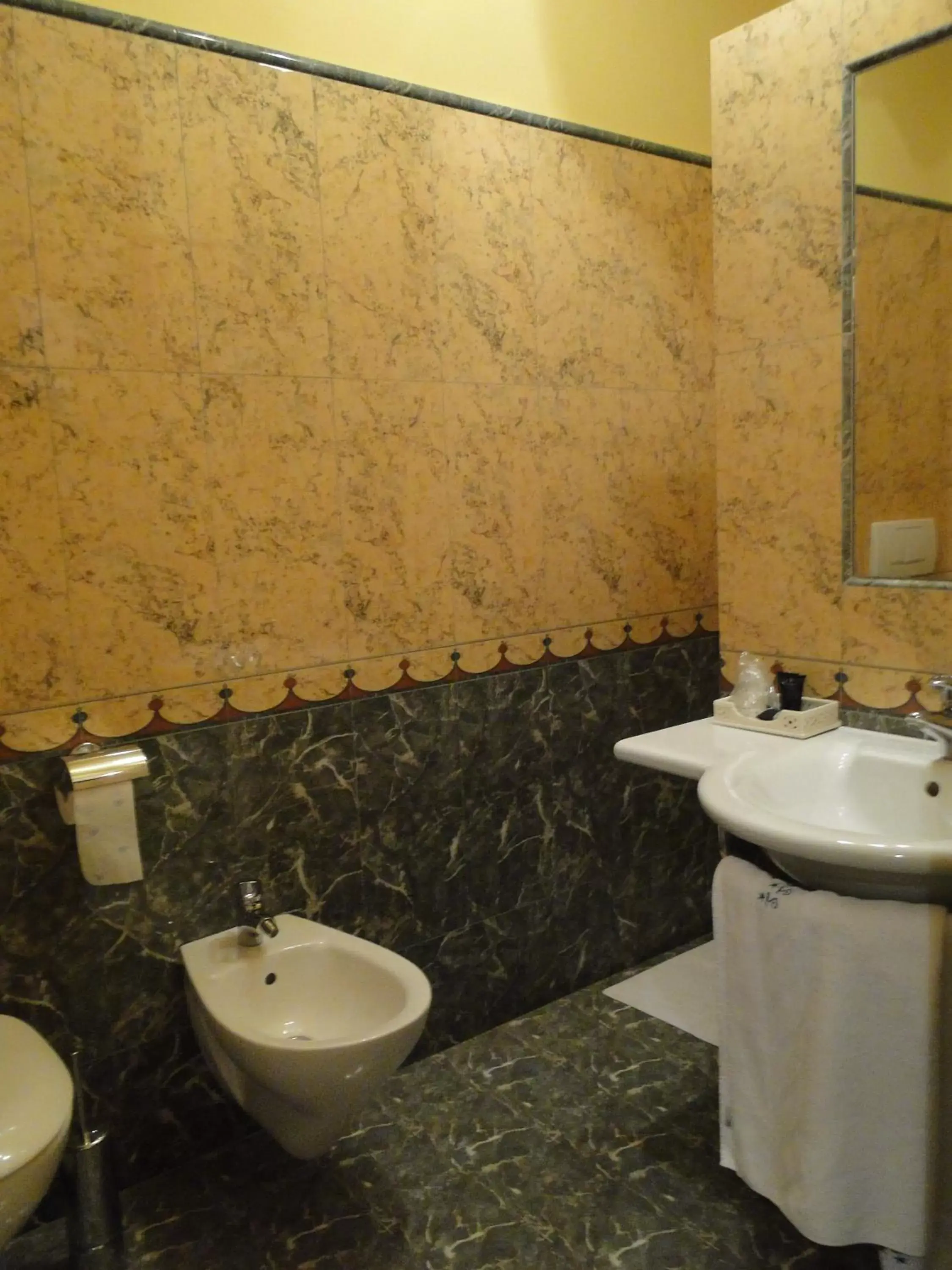 Bathroom in Le Lanterne