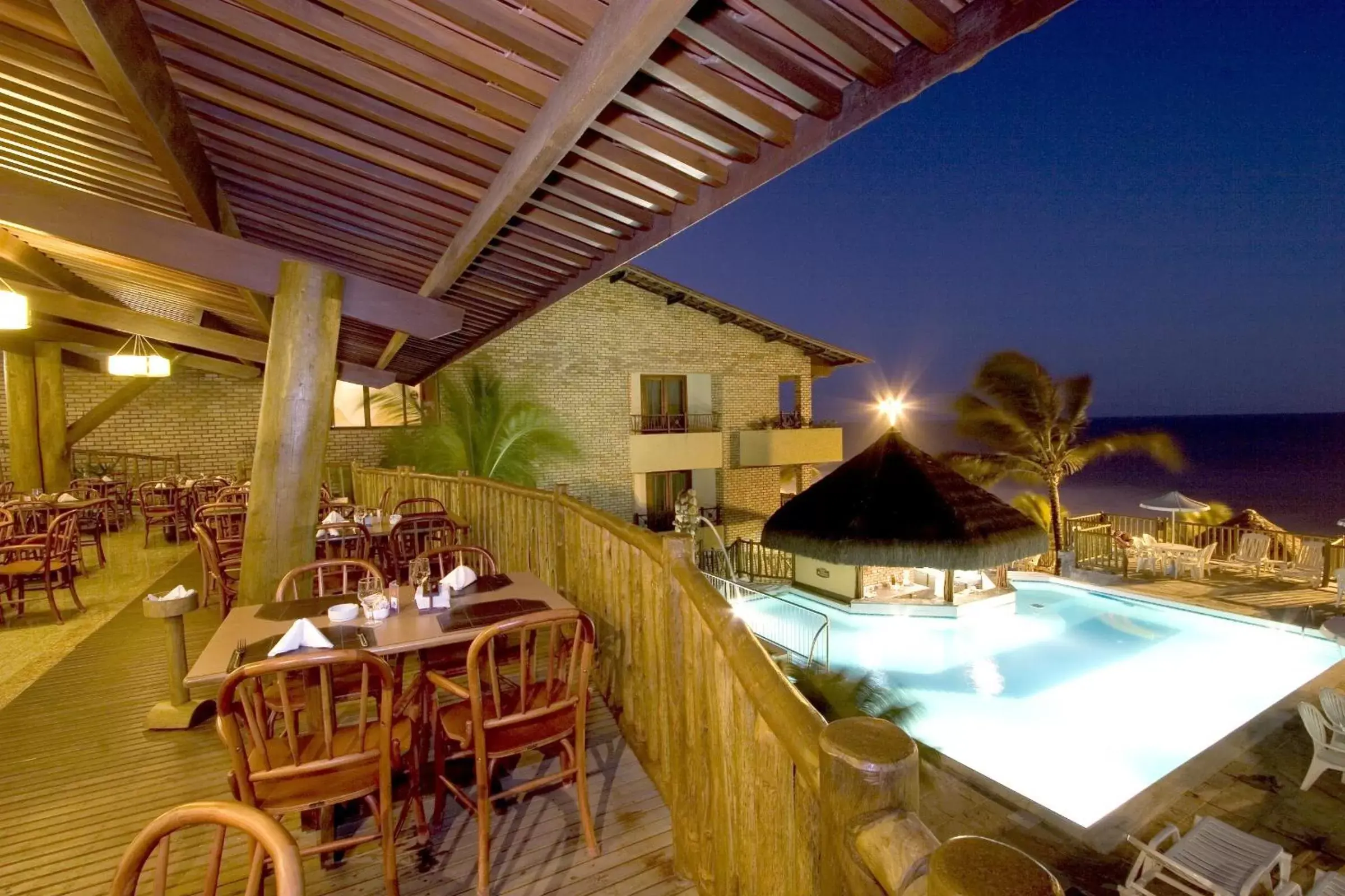 Restaurant/places to eat in Visual Praia Hotel Restaurant/places to eat in Visual Praia Hotel