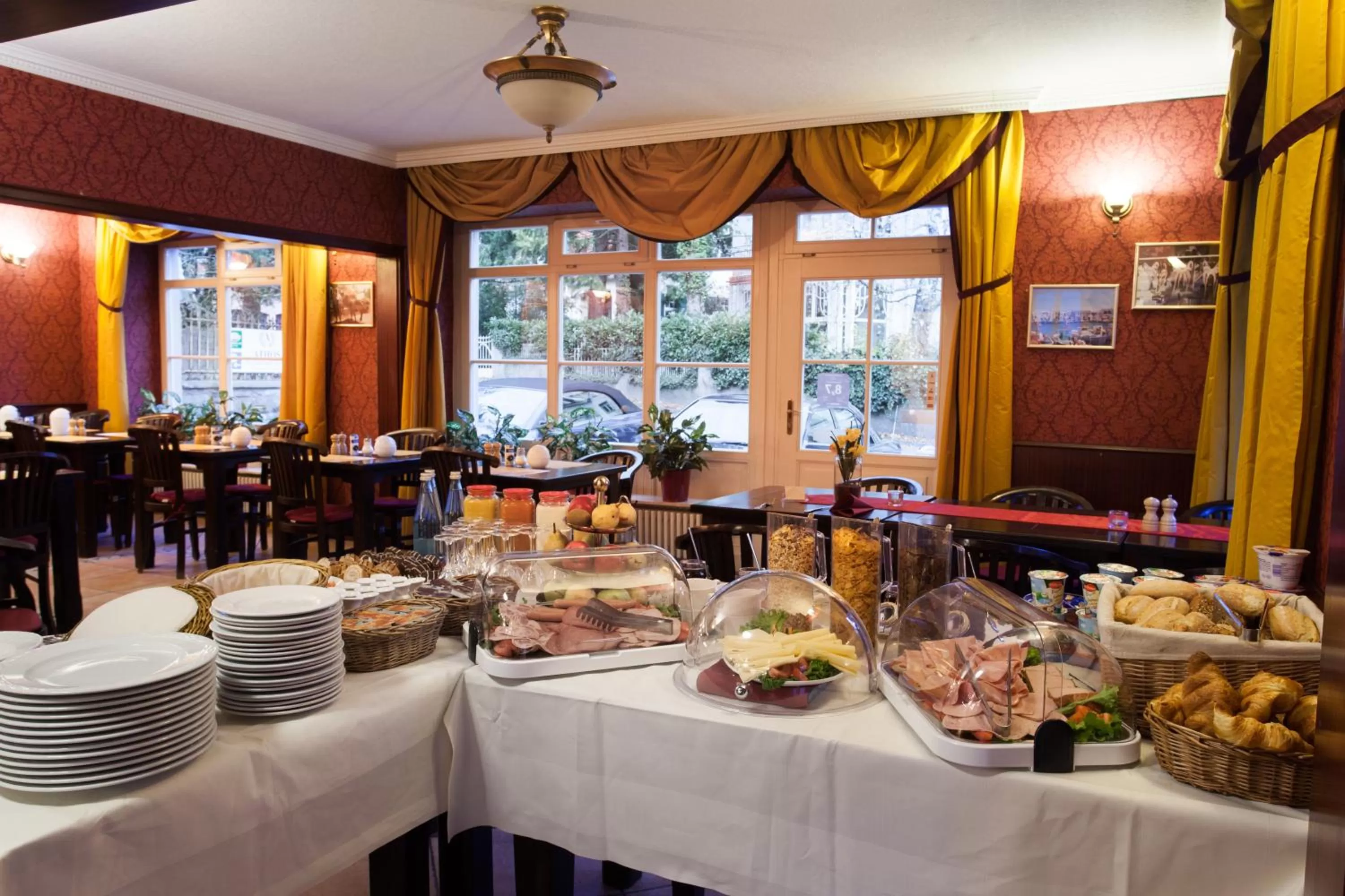 Buffet breakfast in Hotel Athos