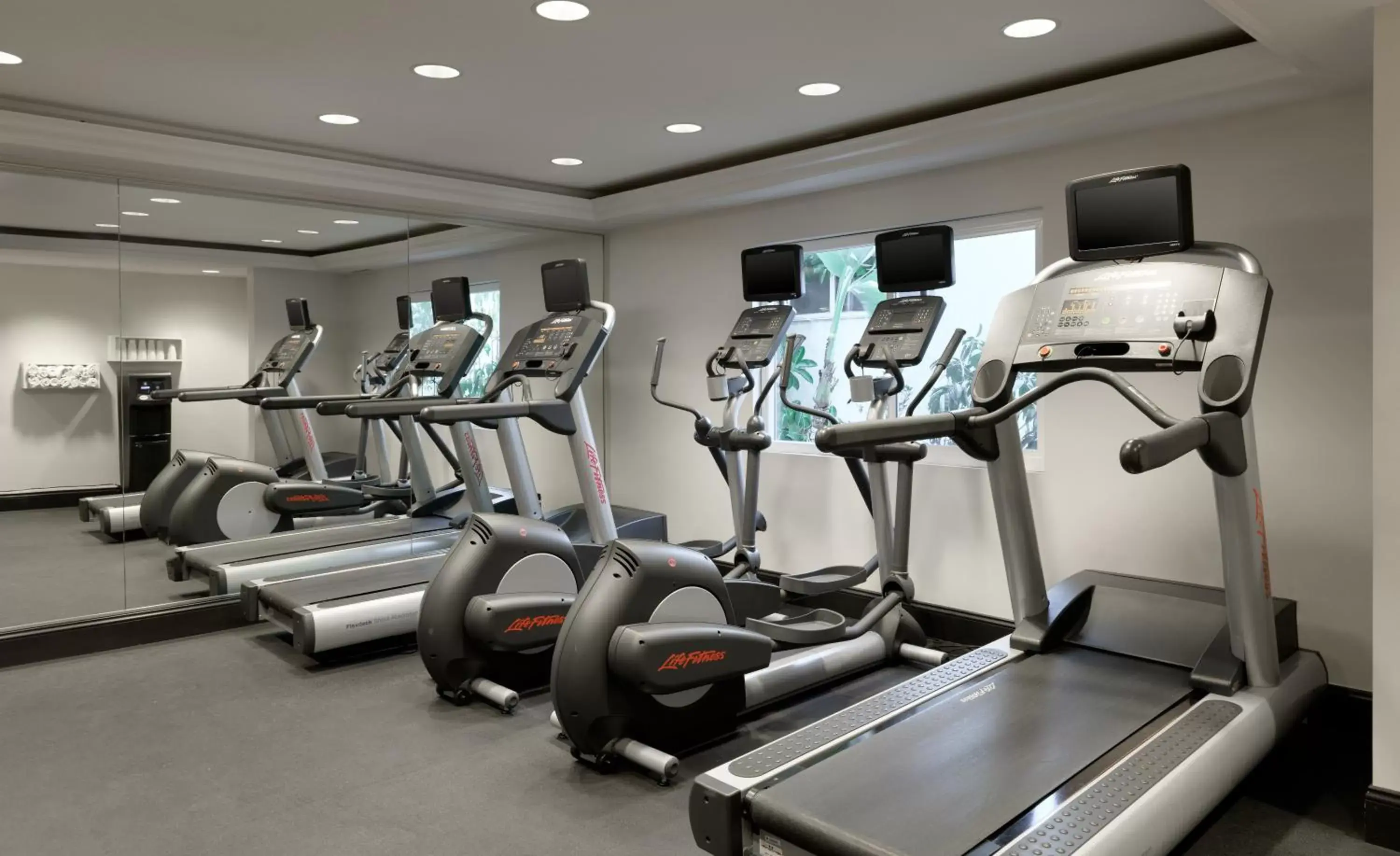 Fitness centre/facilities, Fitness Center/Facilities in Montrose at Beverly Hills