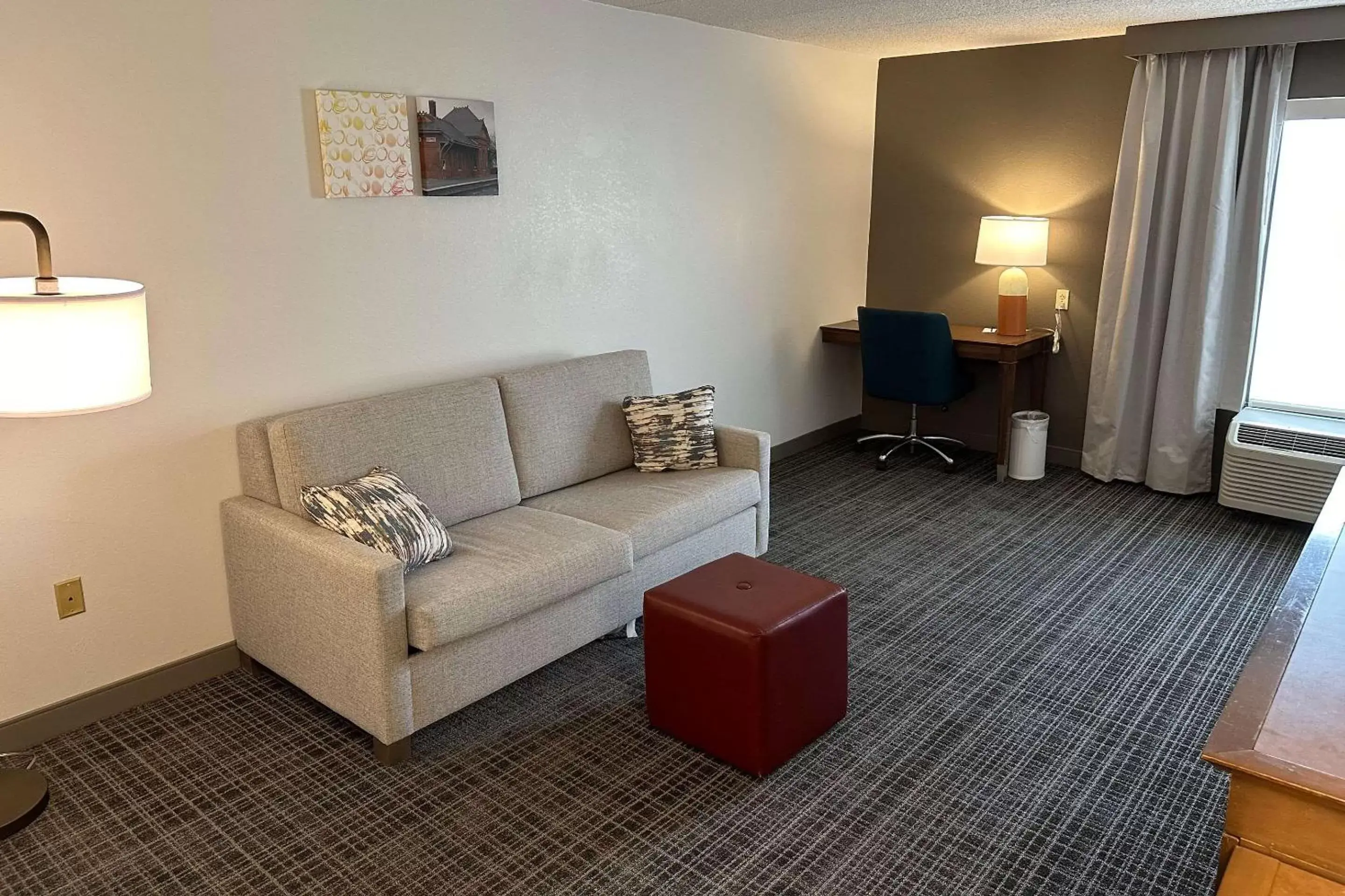 Bedroom, Seating Area in Comfort Inn Laurel - Fort Meade