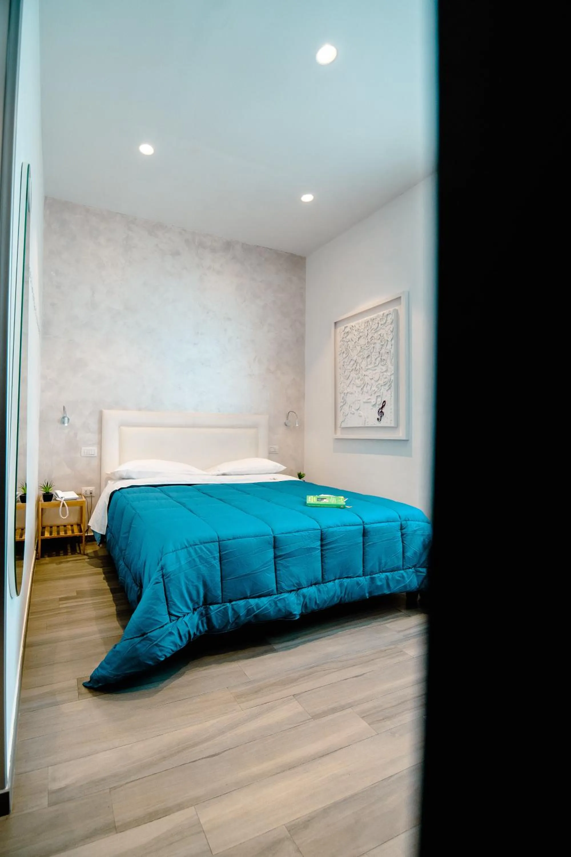 Photo of the whole room, Bed in Hotel Bruman Salerno