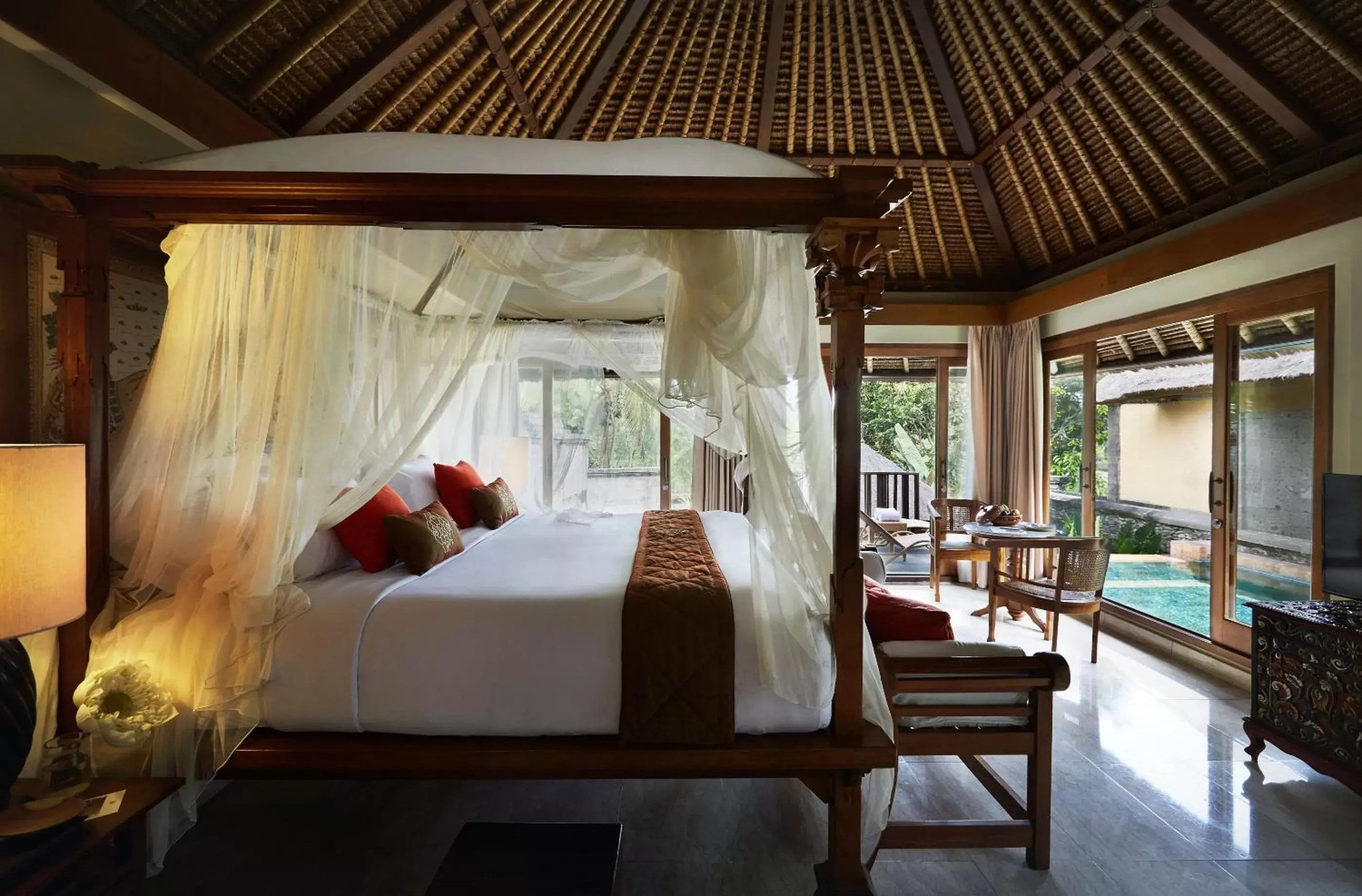 TV and multimedia, Bed in Kamandalu Ubud - CHSE Certified