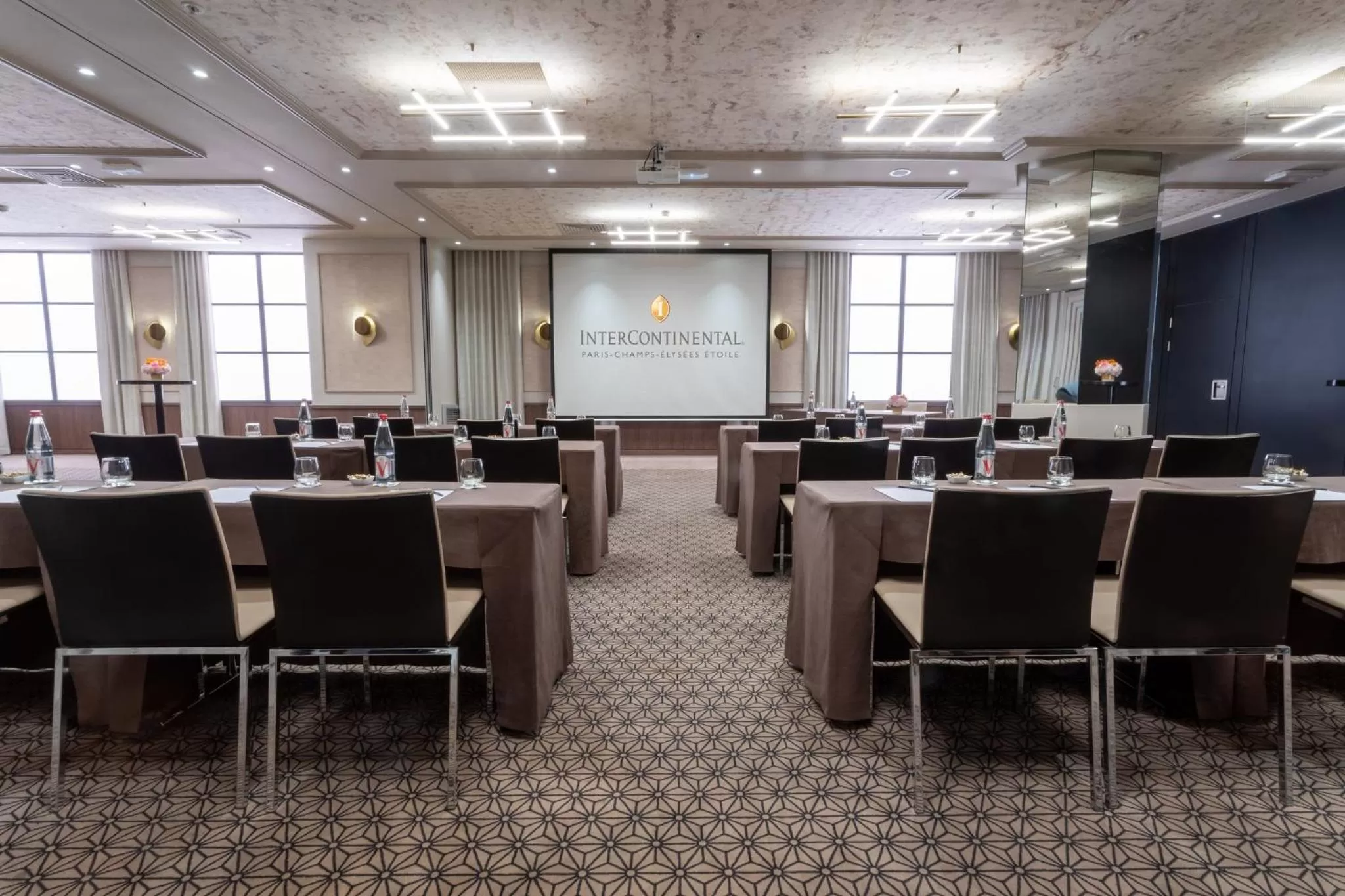 Meeting/conference room in InterContinental Paris Champs Elysées Etoile by IHG